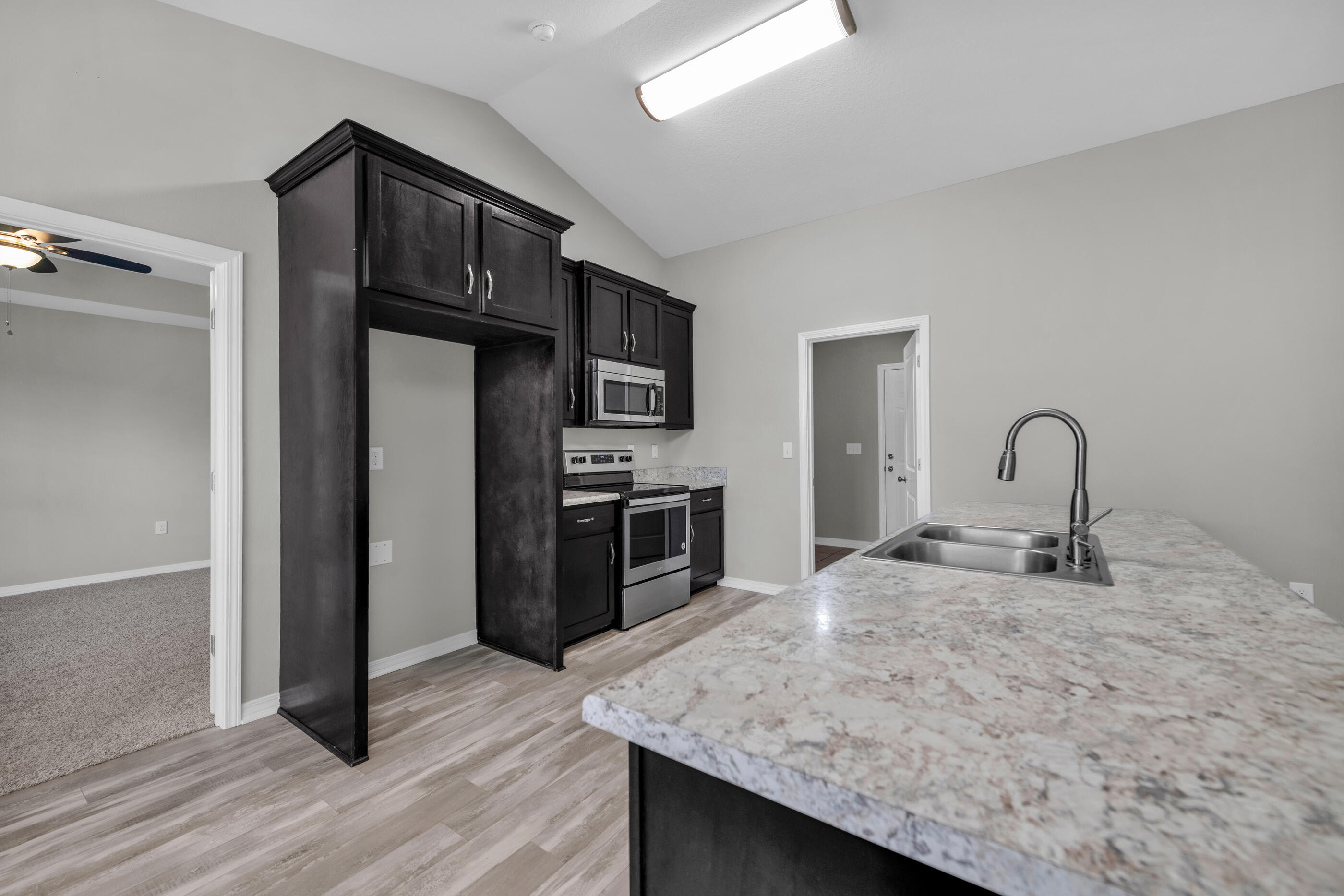 AUBURN HGTS - Residential