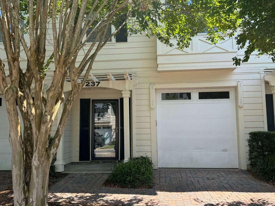 ***Move-In Special - $500.00 off the first month's rent***Beautiful Townhome in Destin with Garage!Welcome to this lovely 3-bedroom, 2.5-bath townhome, perfectly located in Destin. This charming home features fresh neutral paint, elegant crown molding, and easy-to-maintain tile and vinyl flooring, with new carpeting on the stairs and in the bedrooms. The spacious living room opens to a covered back porch, ideal for relaxing or entertaining. The kitchen is a cook's delight, featuring granite countertops, a pantry, brand-new stainless steel appliances, and a sleek, flat cooktop stove.Upstairs, the primary bedroom offers a generous walk-in closet with built-in shelving and a private en suite bathroom featuring a large tub.