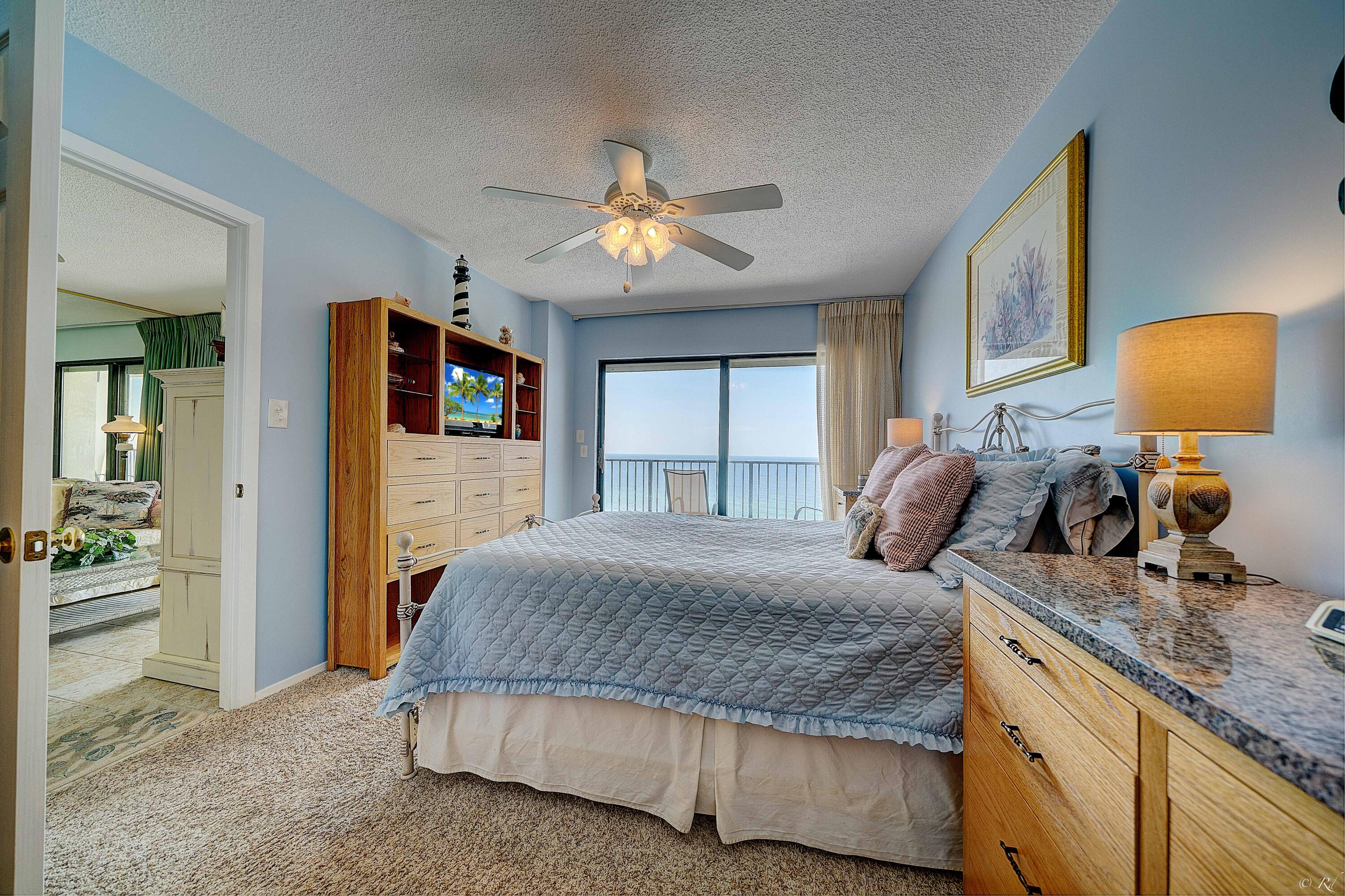 The Commodore - Residential