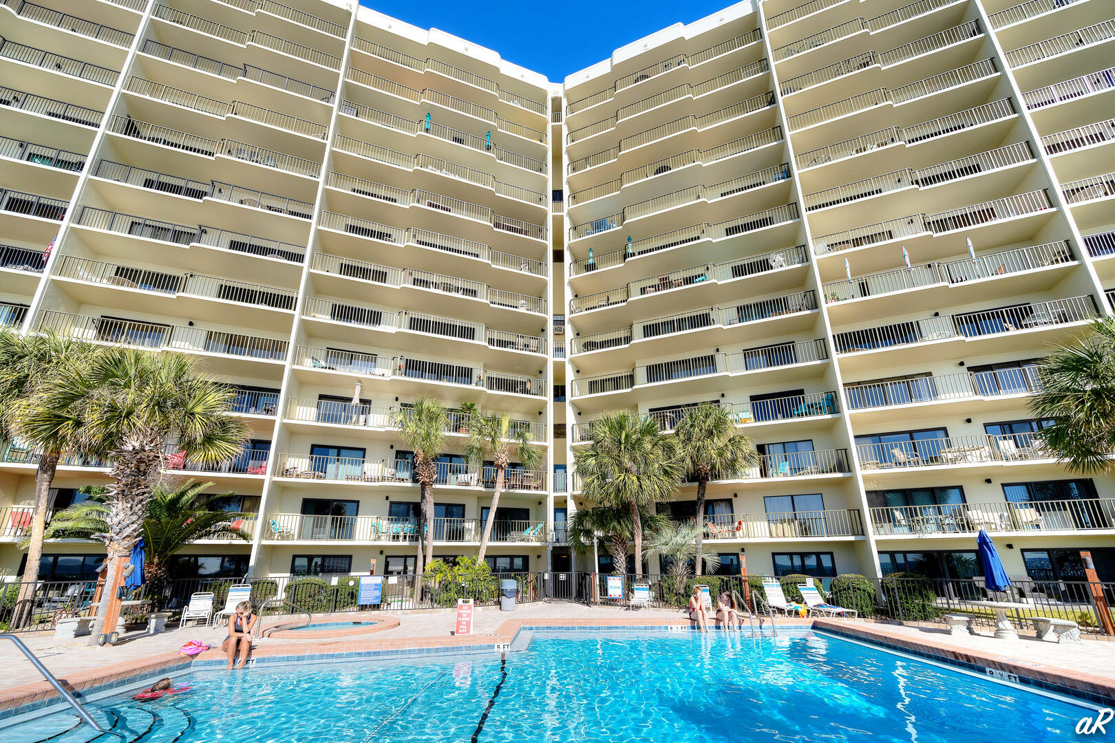 The Commodore - Residential