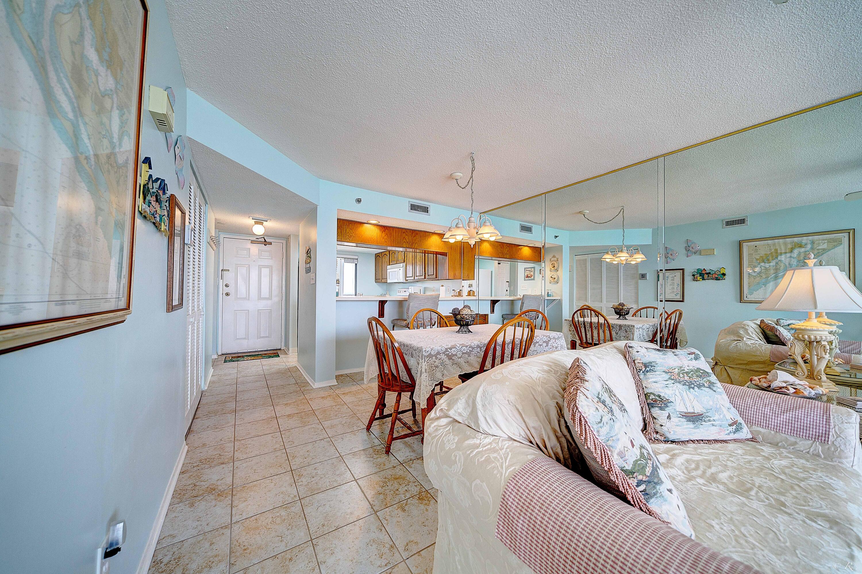 The Commodore - Residential