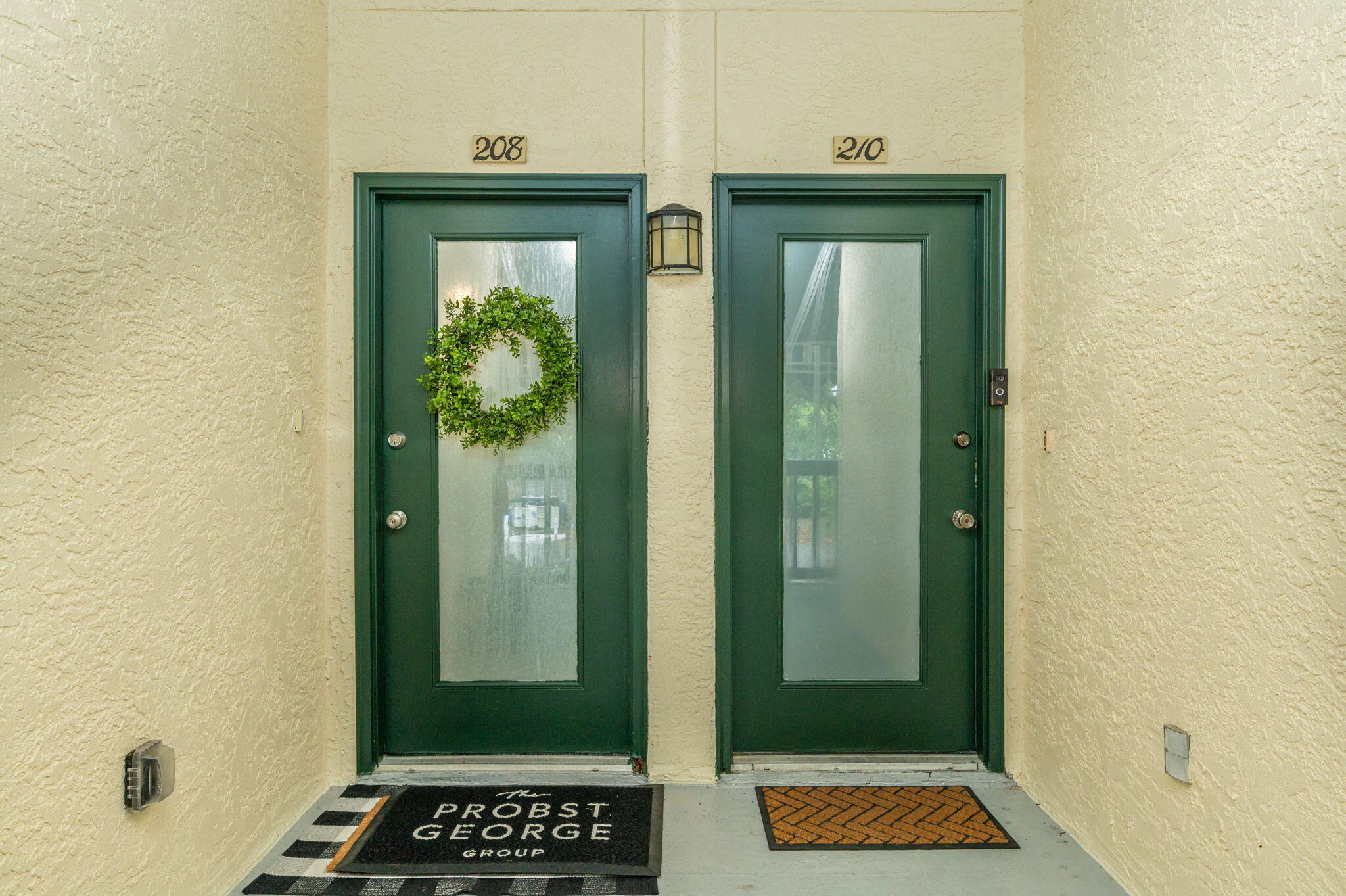 LAKESIDE CONDO AT BLUEWATER BAY - Residential