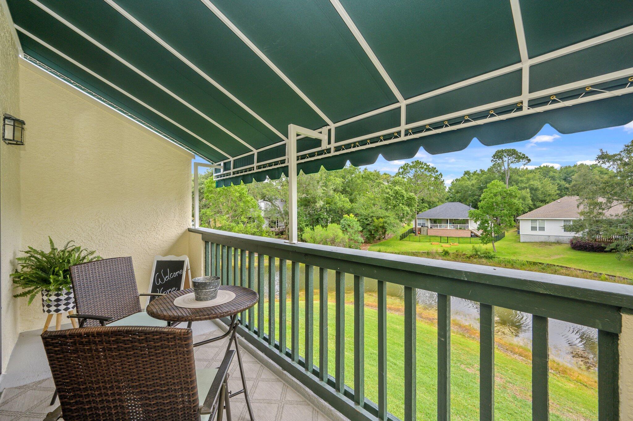 LAKESIDE CONDO AT BLUEWATER BAY - Residential