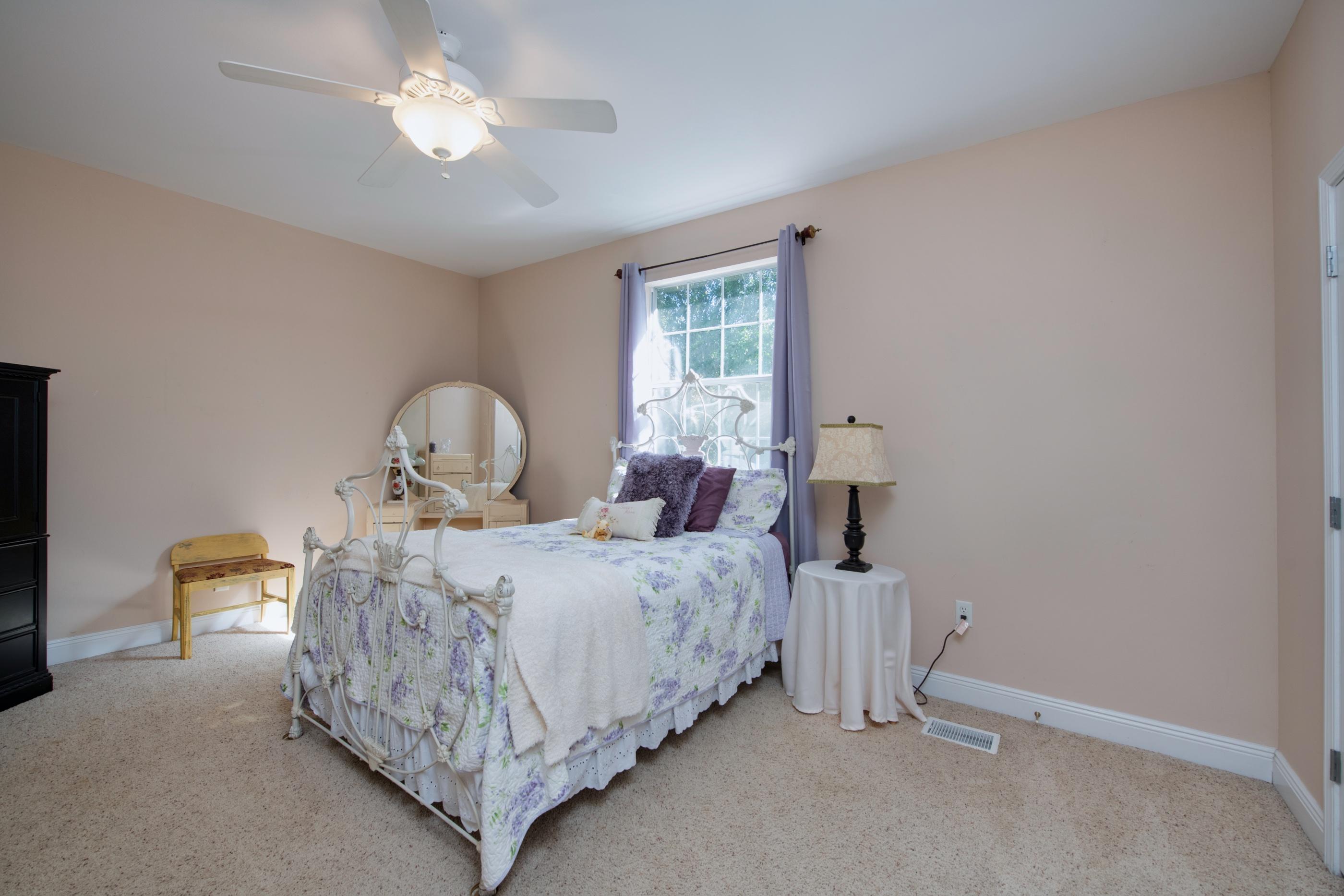 GRAND OAK PLACE - Residential