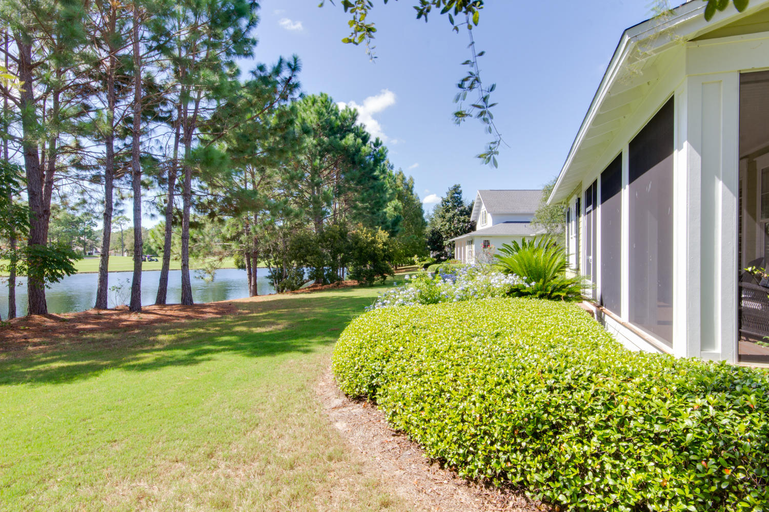 LAUREL GROVE - Residential