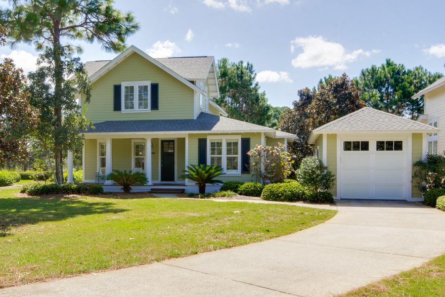 This Laurel Grove home was built on one of the largest lots available with gorgeous views of the lake & 18th fairway of Raven golf course. It features a long driveway with an extended SINGLE CAR GARAGE (deep enough for a golf cart & car). Beautifully designed with a spacious kitchen including an island & breakfast bar, cathedral living room ceiling, granite counters throughout, plantation shutters, hardwood flooring with newer carpet in the bedrooms, and a screened-in porch. Enjoy the master bedroom with guest bedroom on the main floor with an extra bedroom & private bath on the 2nd level. Offered unfurnished with the opportunity to purchase items separately.