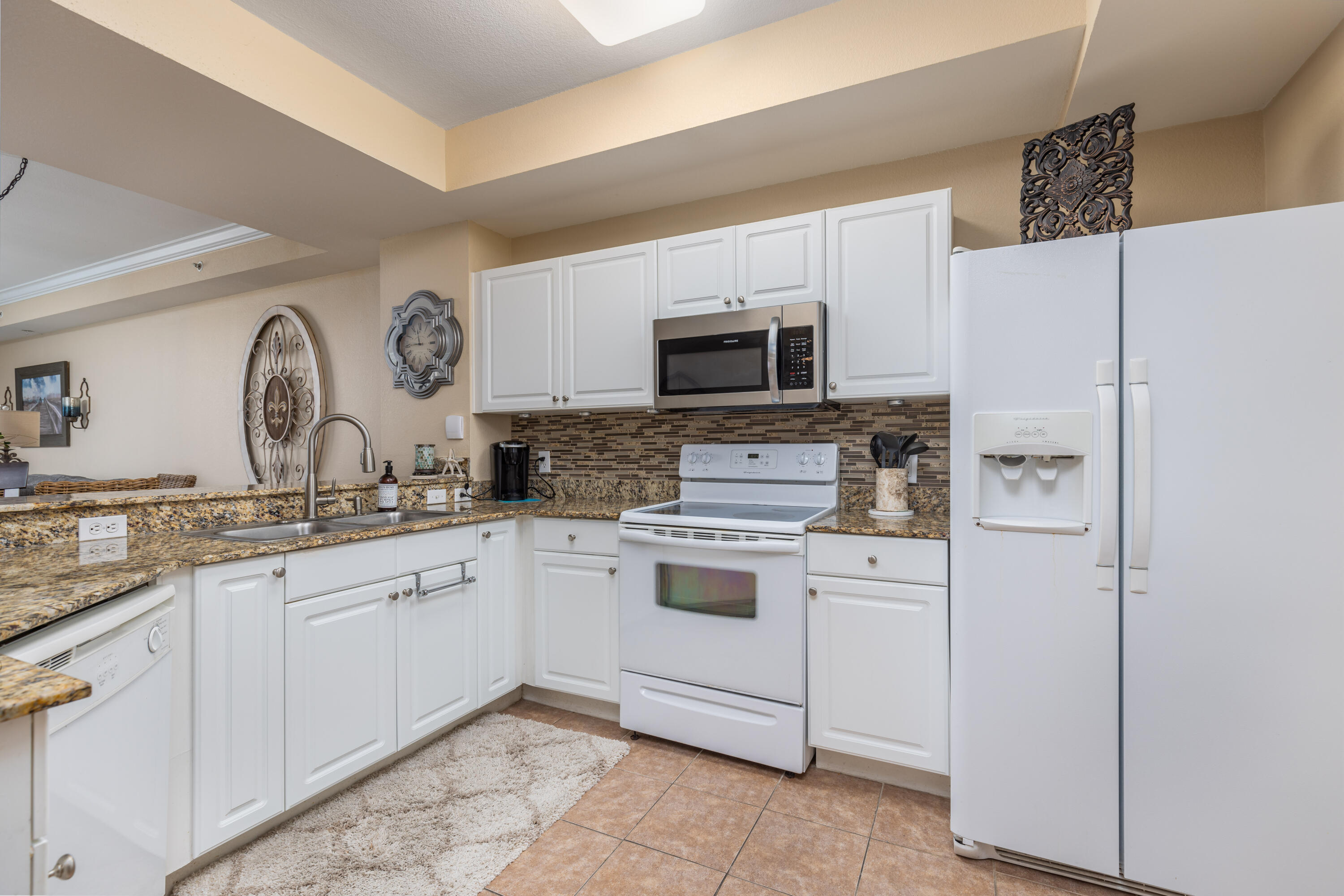 TIDEWATER BEACH STAGE 1 - Residential