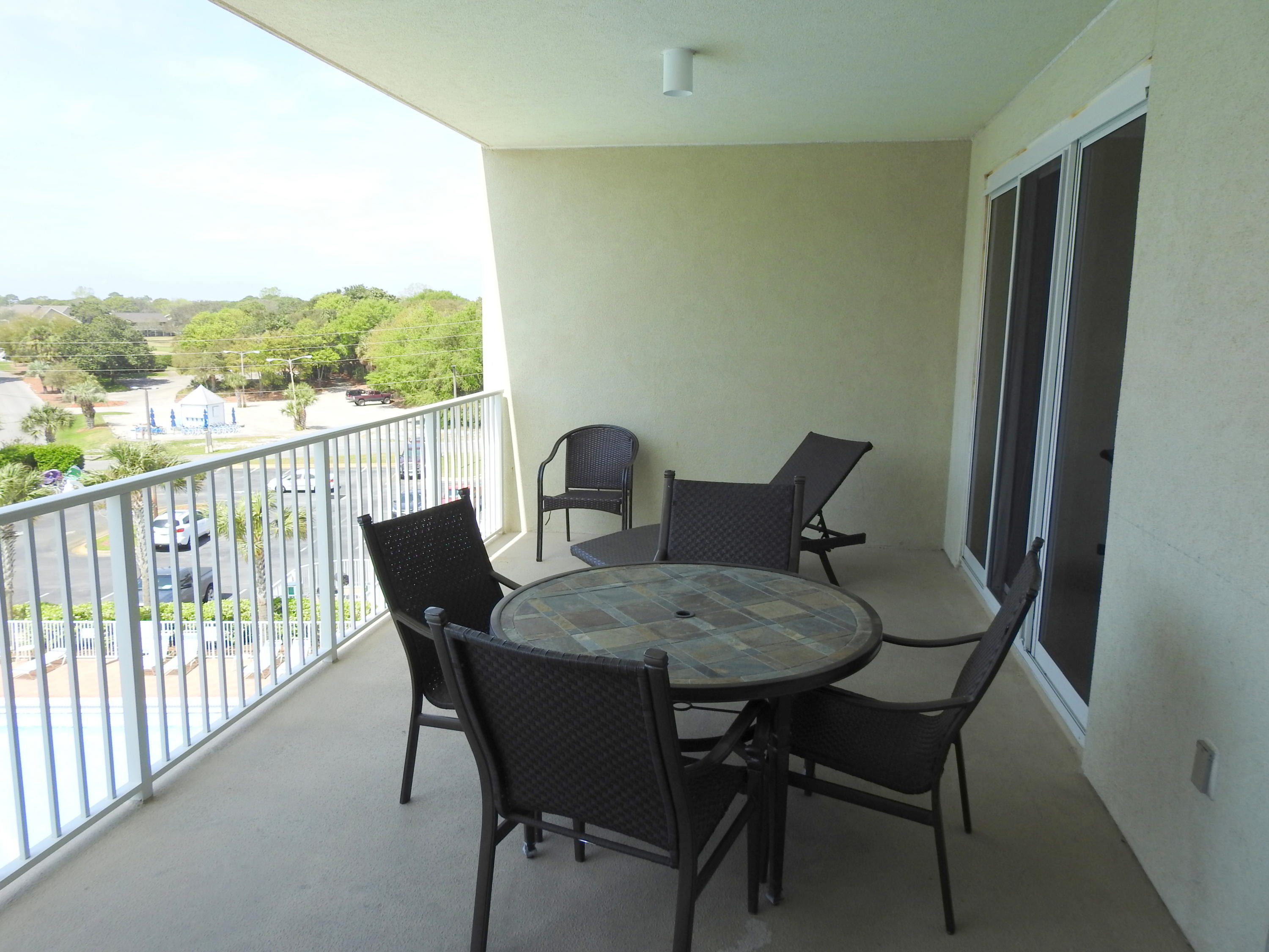 ARIEL DUNES II - Residential