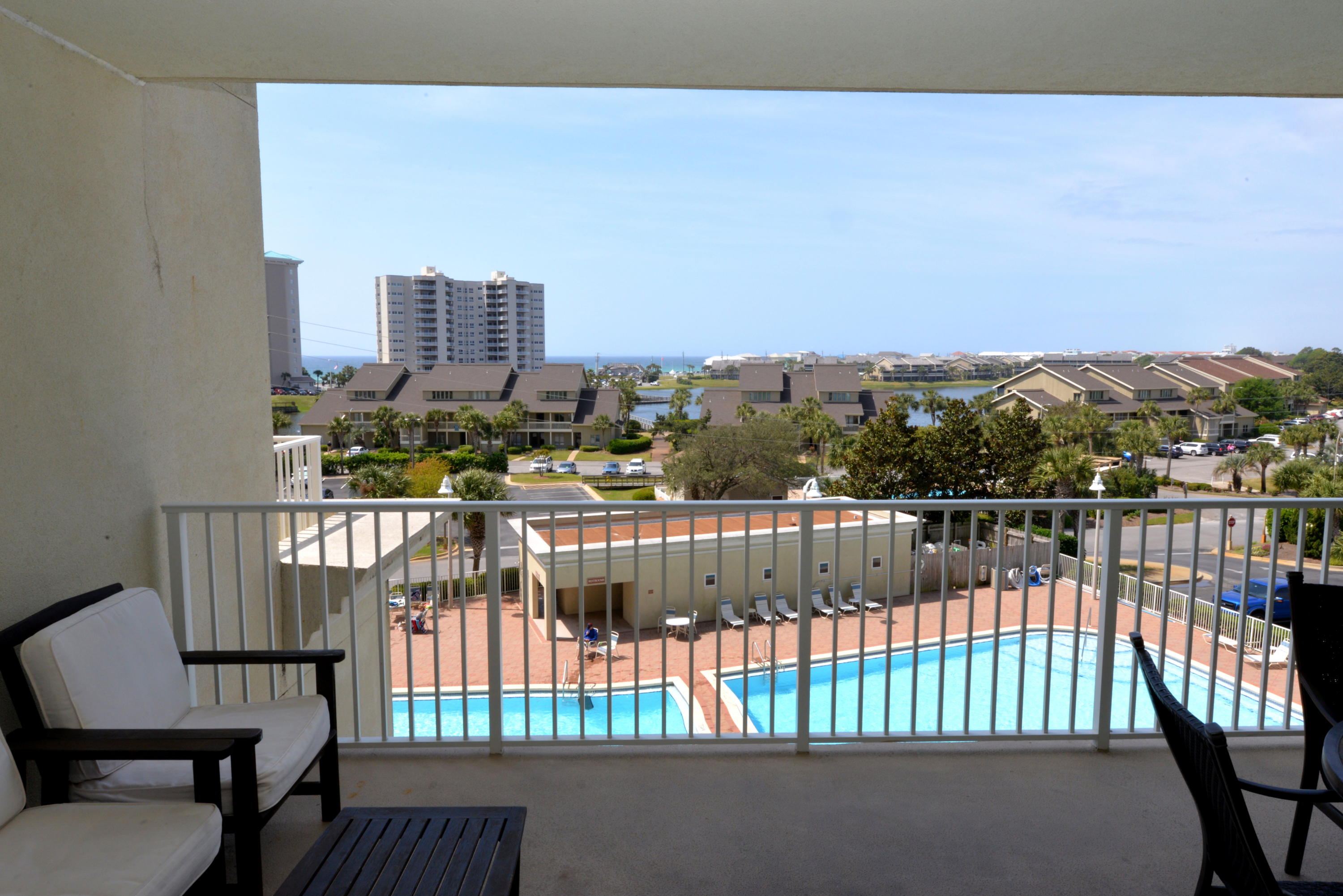 ARIEL DUNES II - Residential