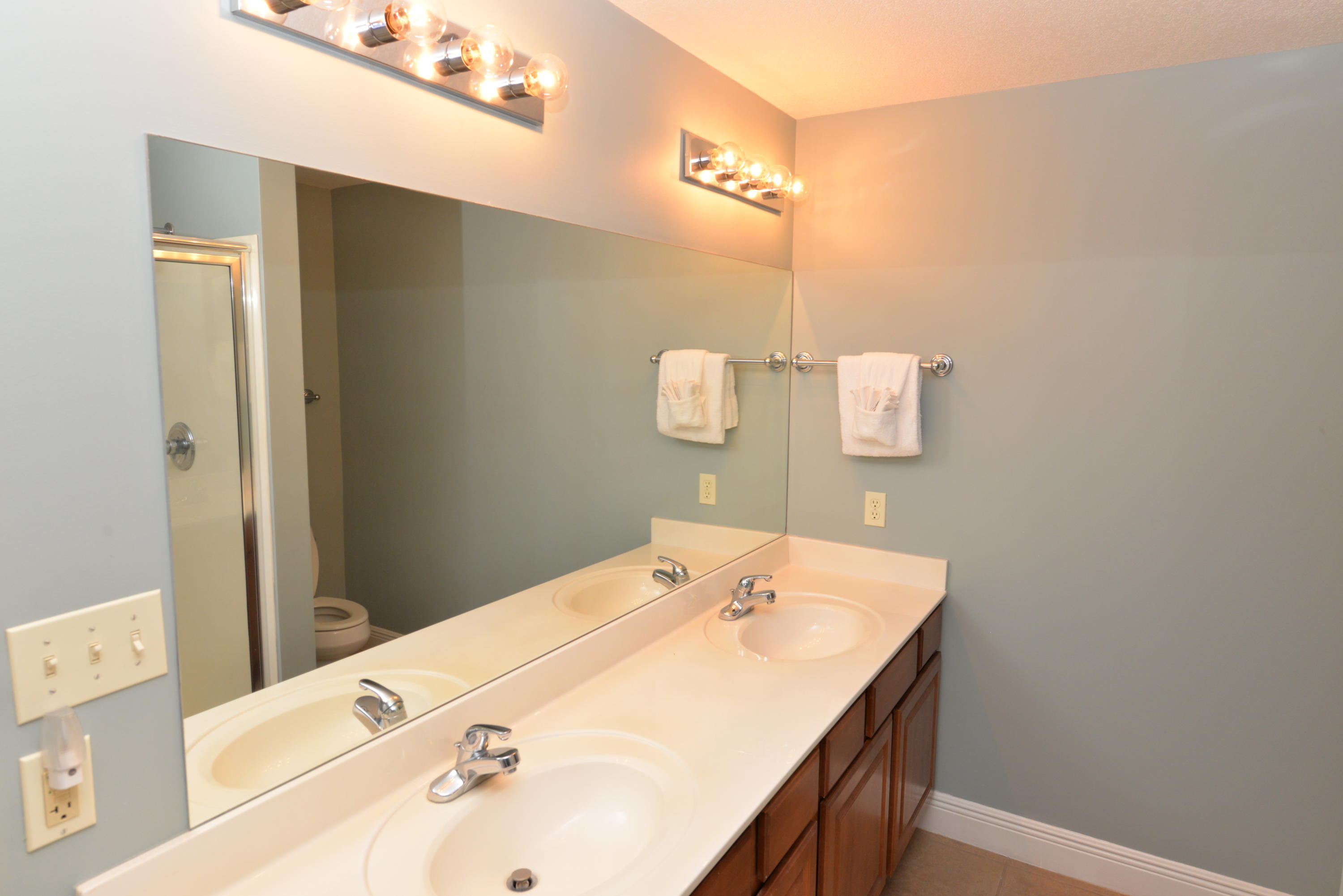 ARIEL DUNES II - Residential