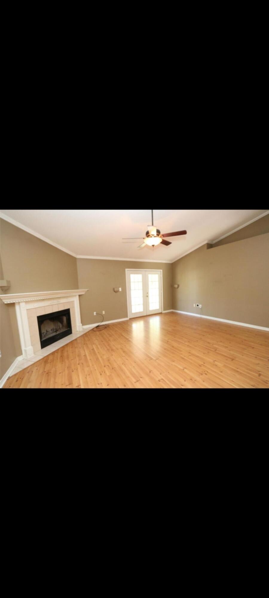 CRESTVIEW SUBURB - Residential