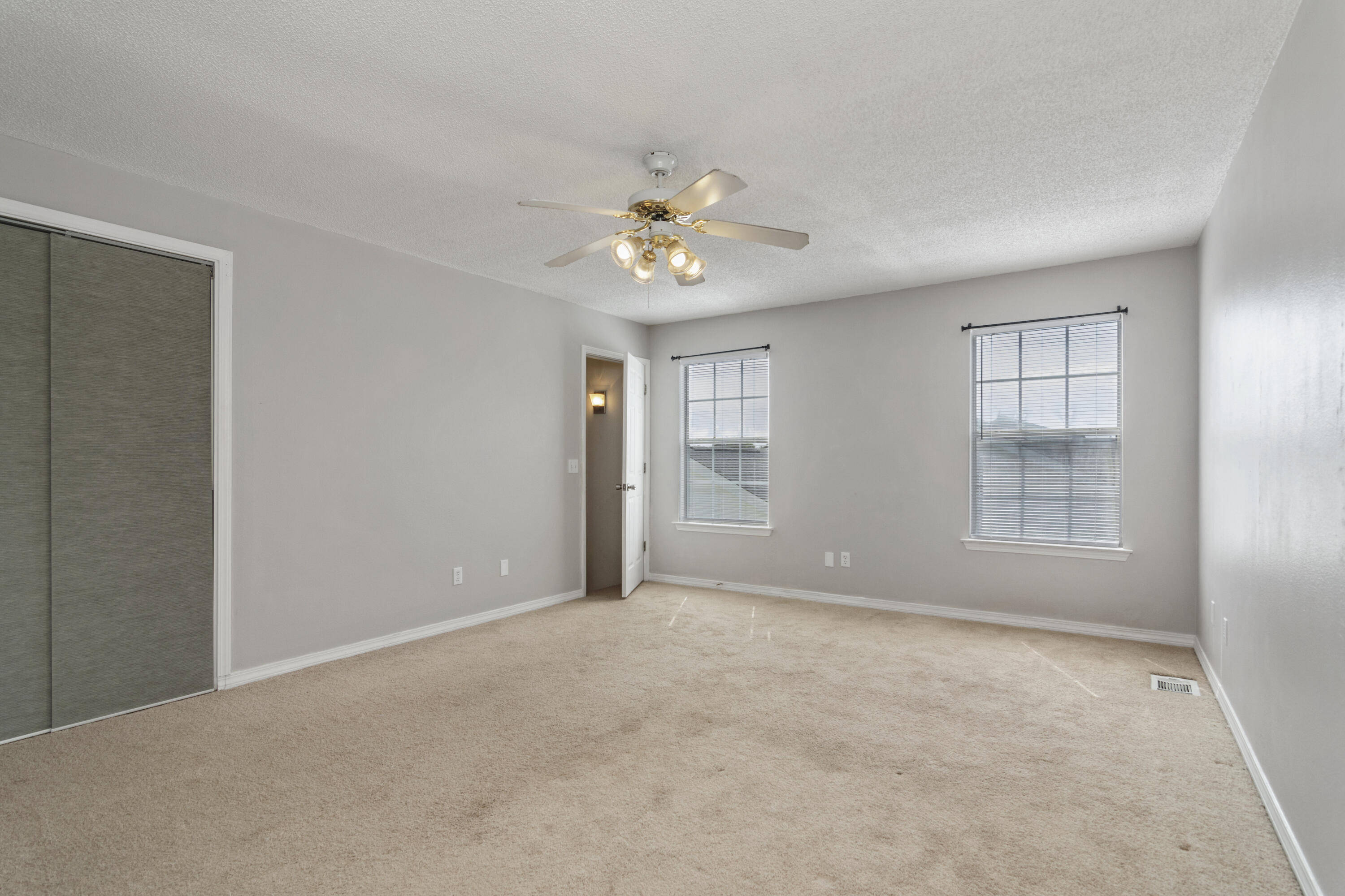 HARVEST VILLAGE - Residential