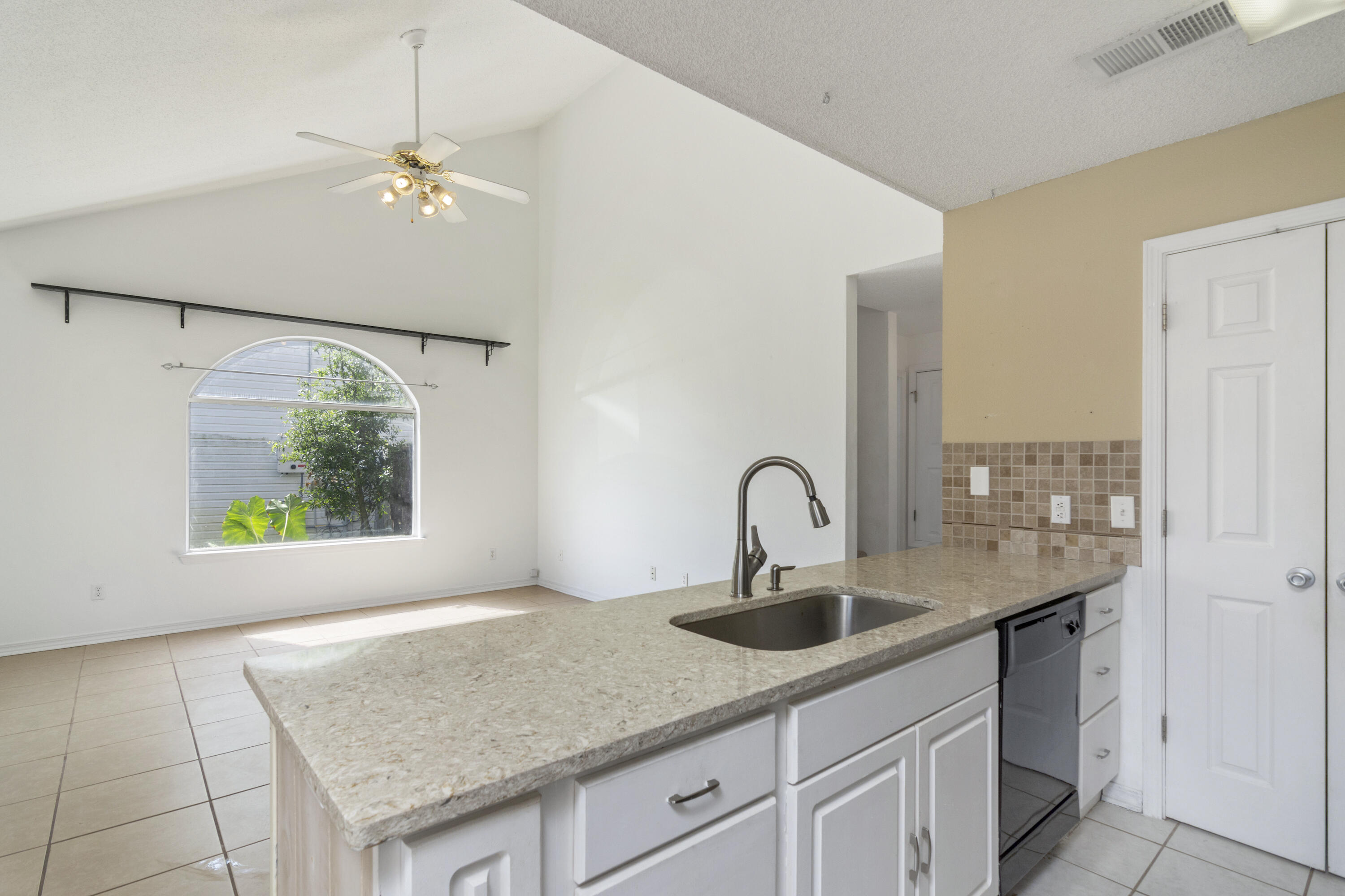 HARVEST VILLAGE - Residential