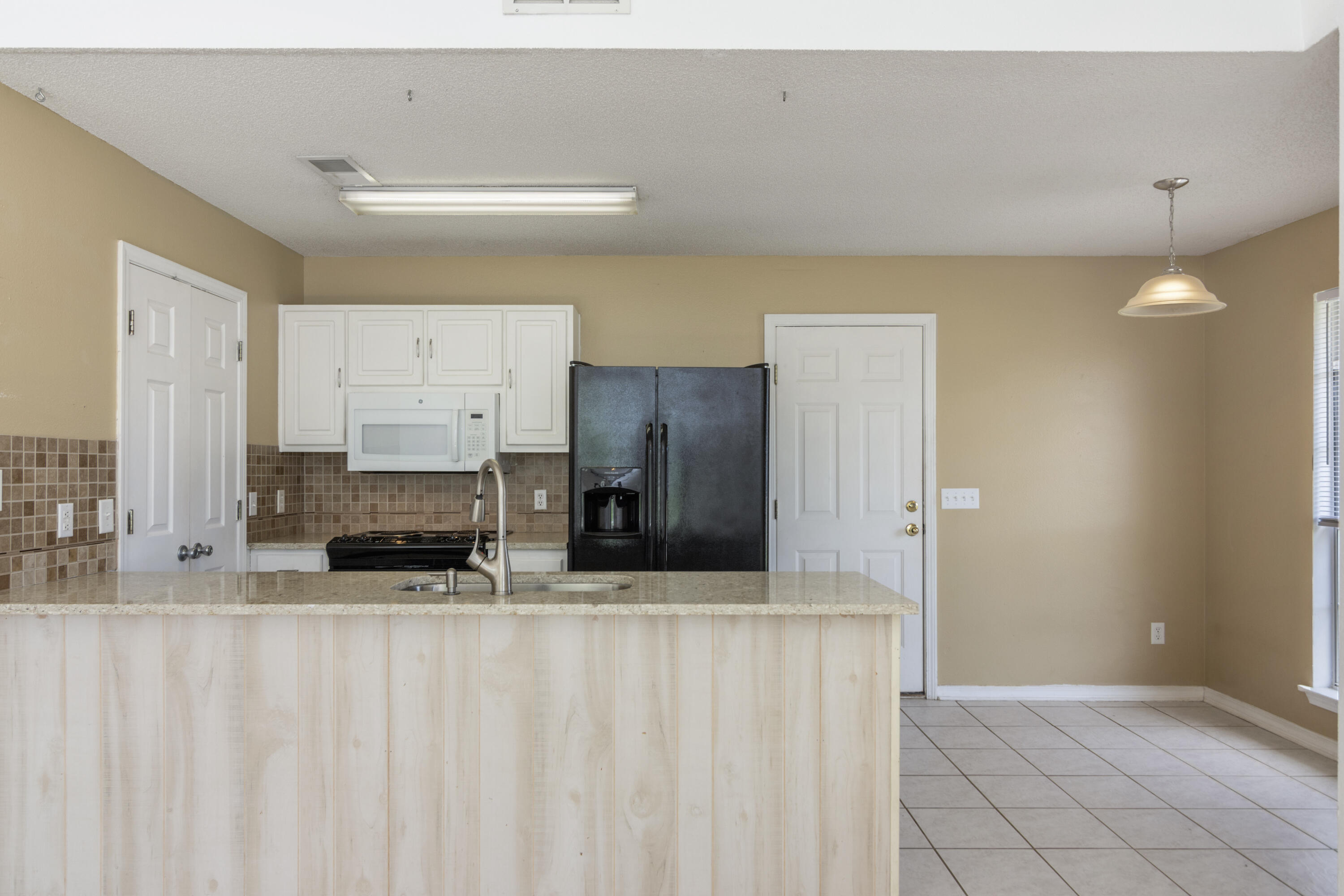 HARVEST VILLAGE - Residential