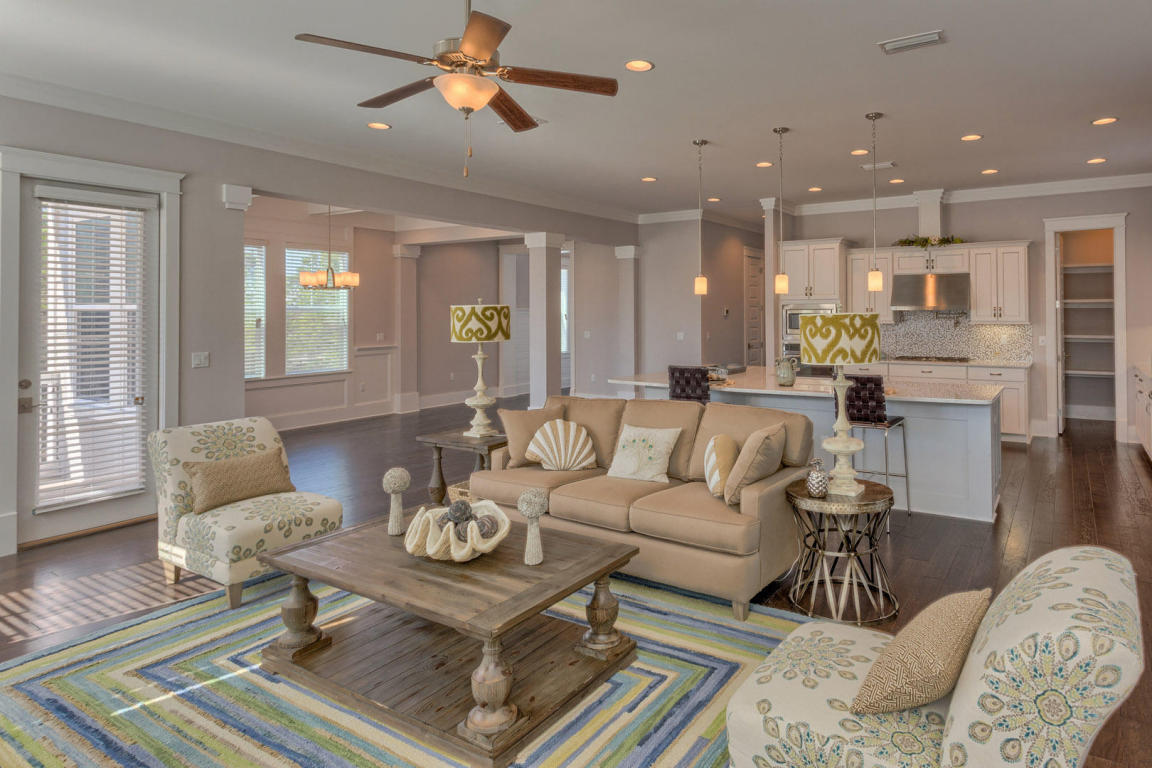 MUSSETT BAYOU Manor - Residential