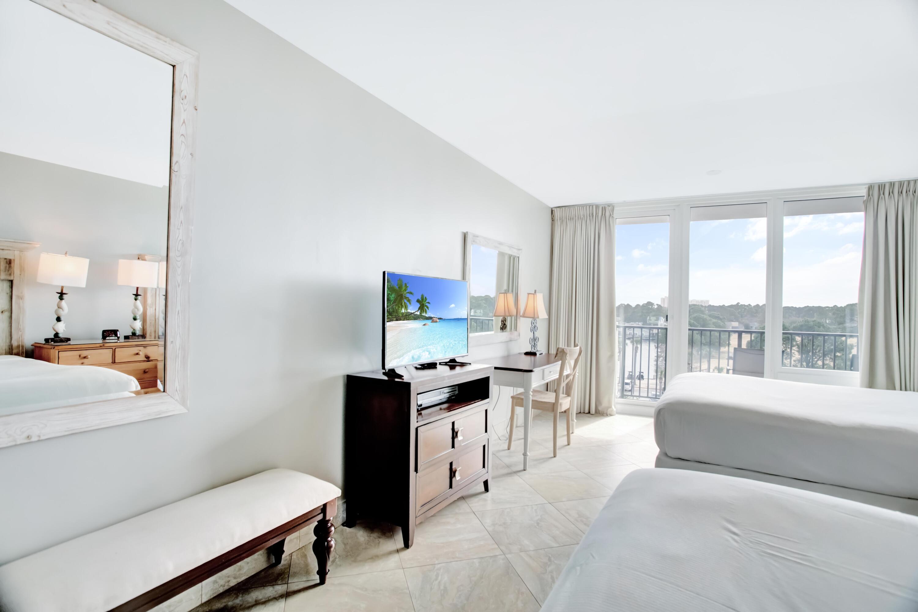BAYSIDE CONDO SANDESTIN - Residential Lease