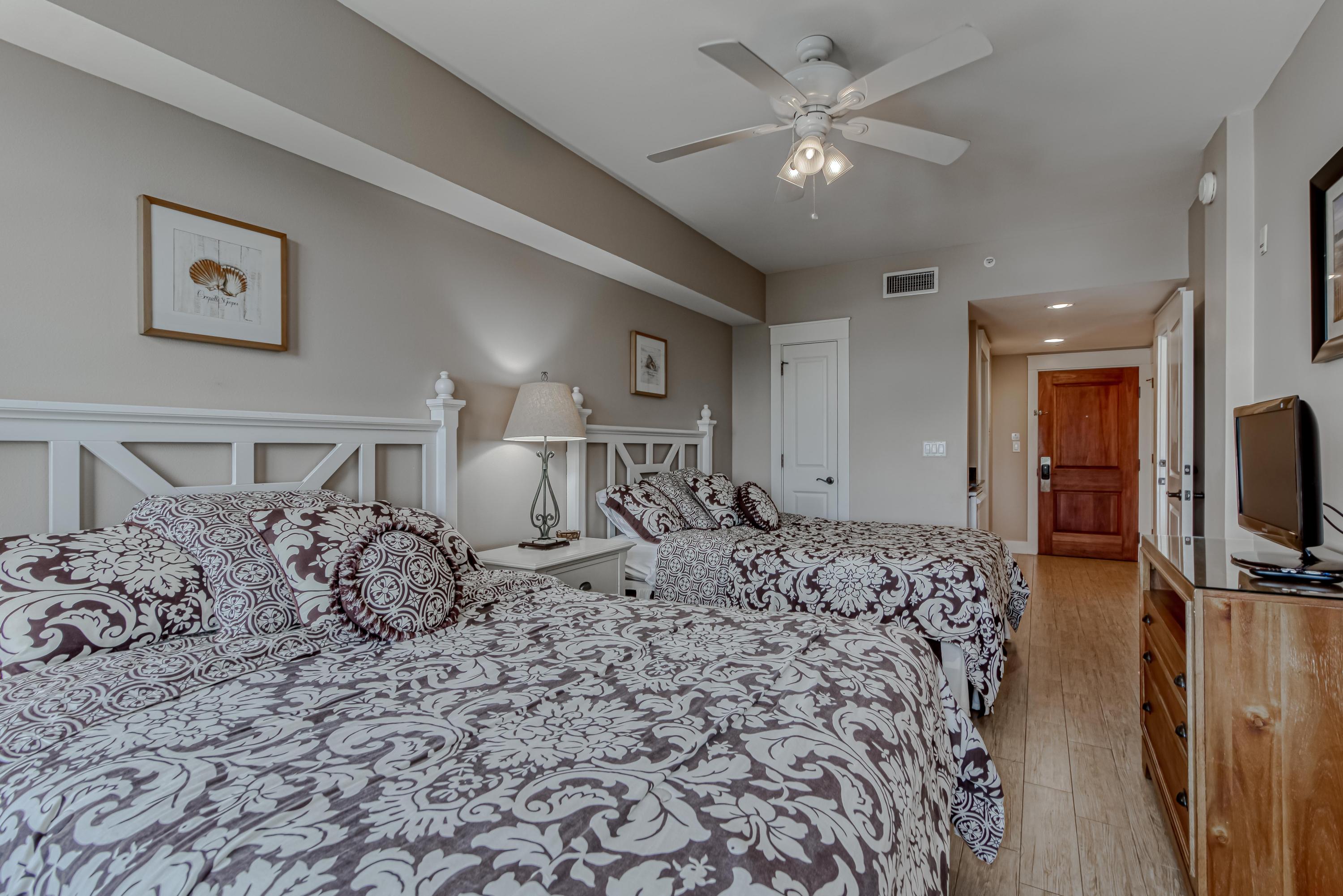 OBSERVATION POINT - Residential