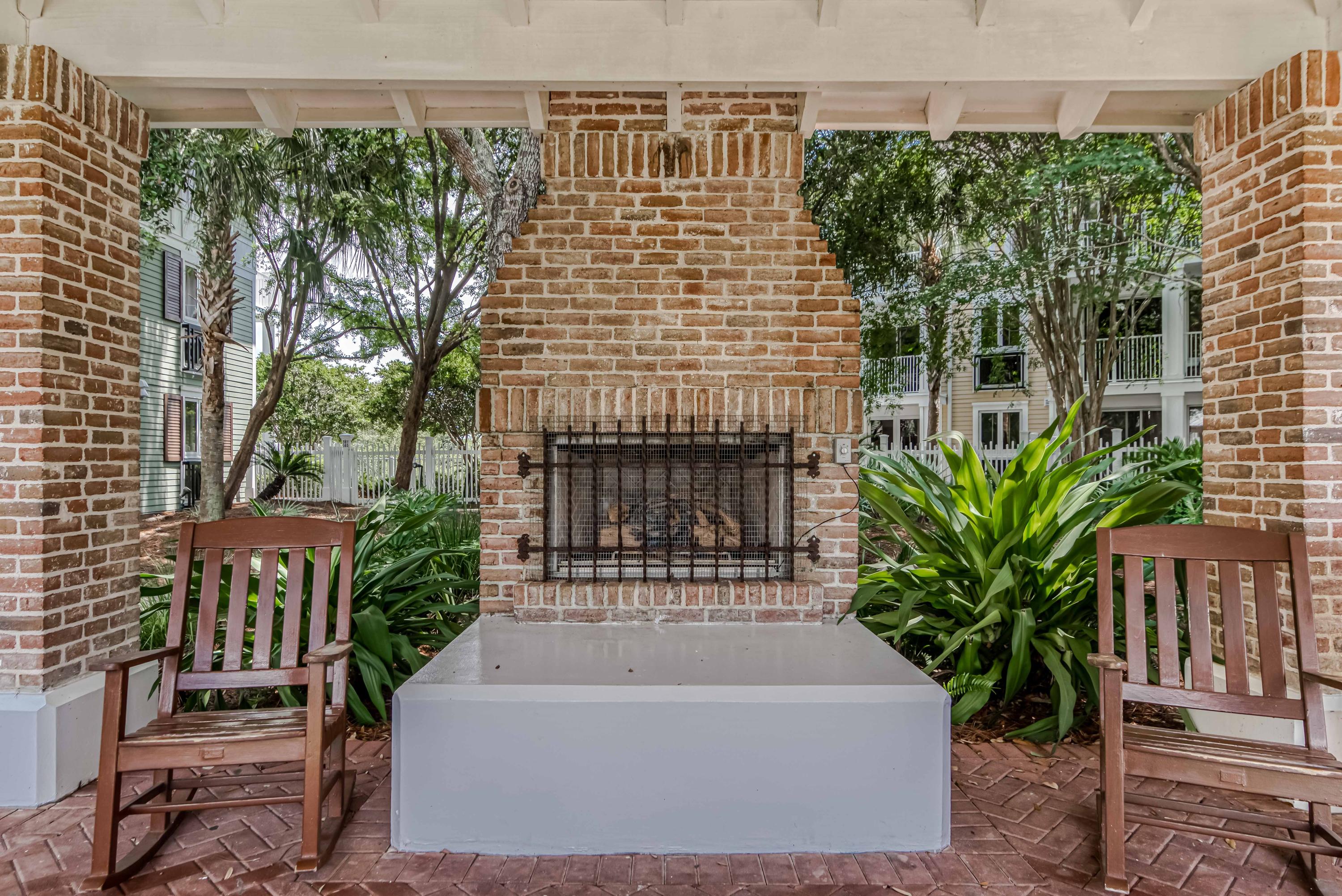 OBSERVATION POINT - Residential