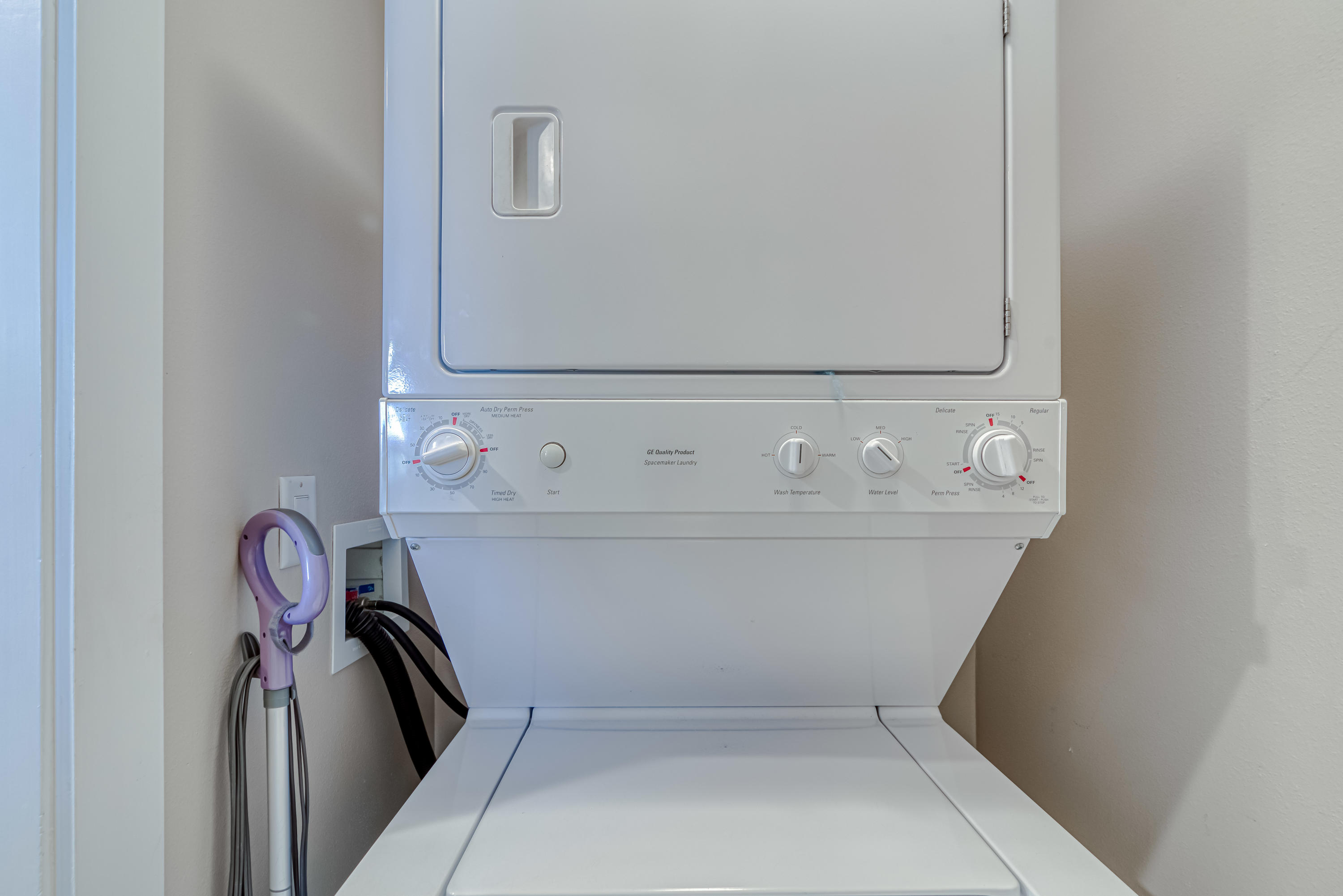 OBSERVATION POINT - Residential