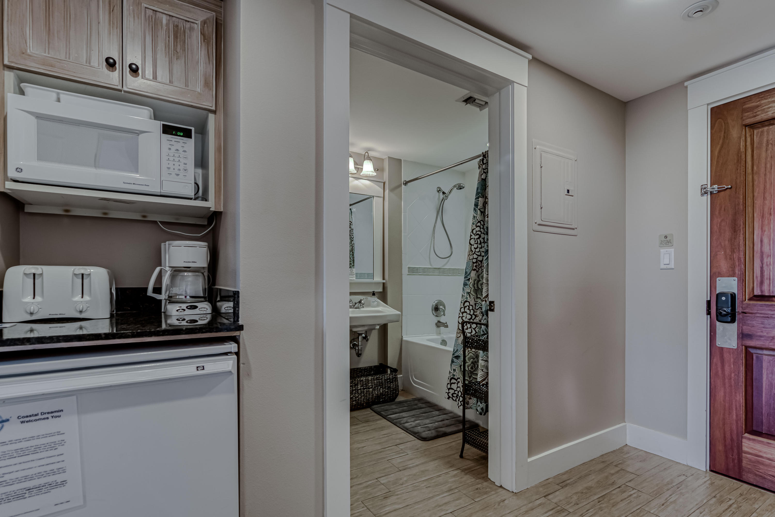 OBSERVATION POINT - Residential