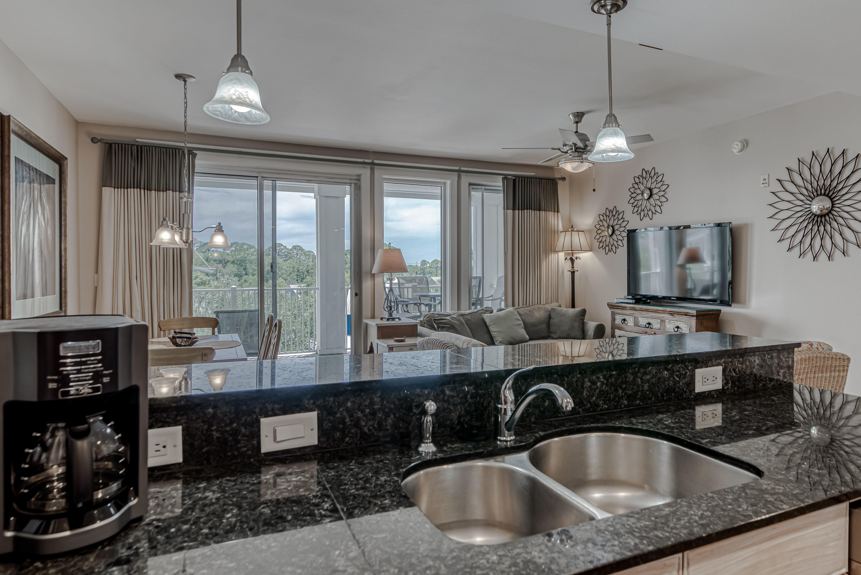 OBSERVATION POINT - Residential