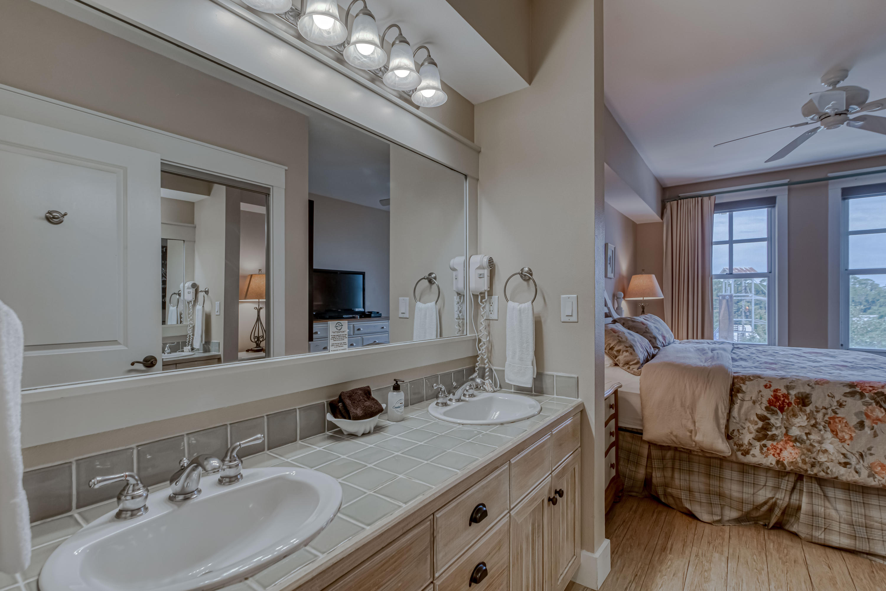 OBSERVATION POINT - Residential