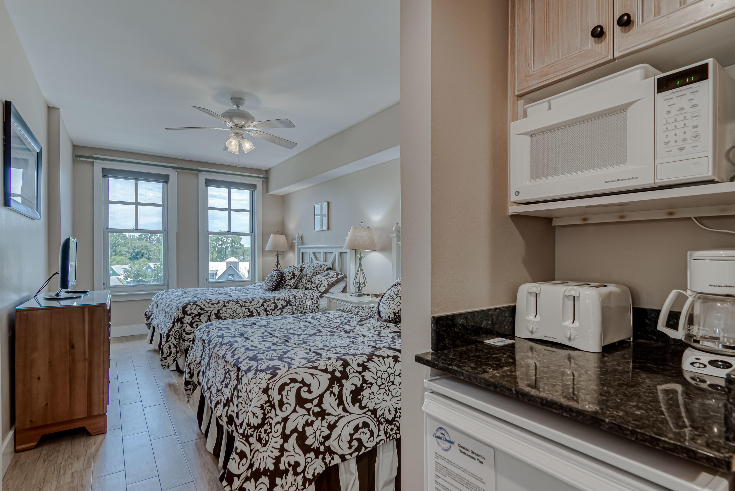 OBSERVATION POINT - Residential