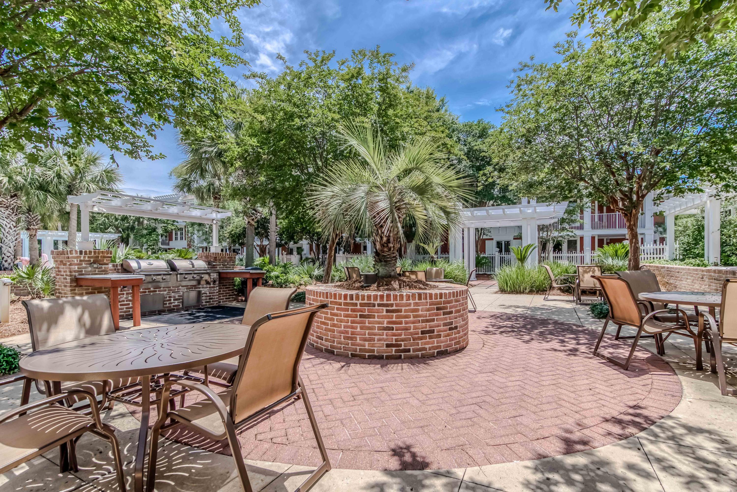 OBSERVATION POINT - Residential