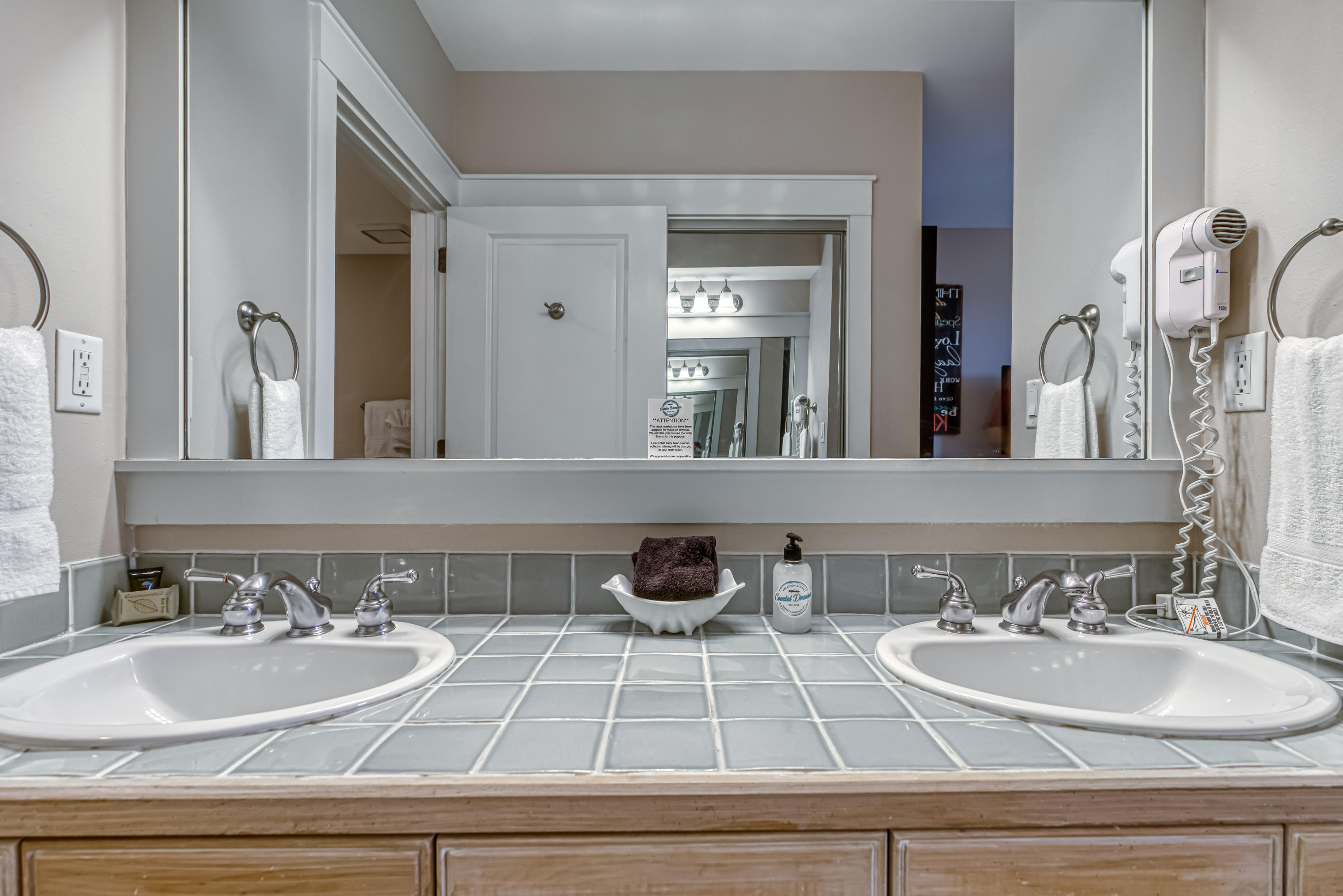 OBSERVATION POINT - Residential