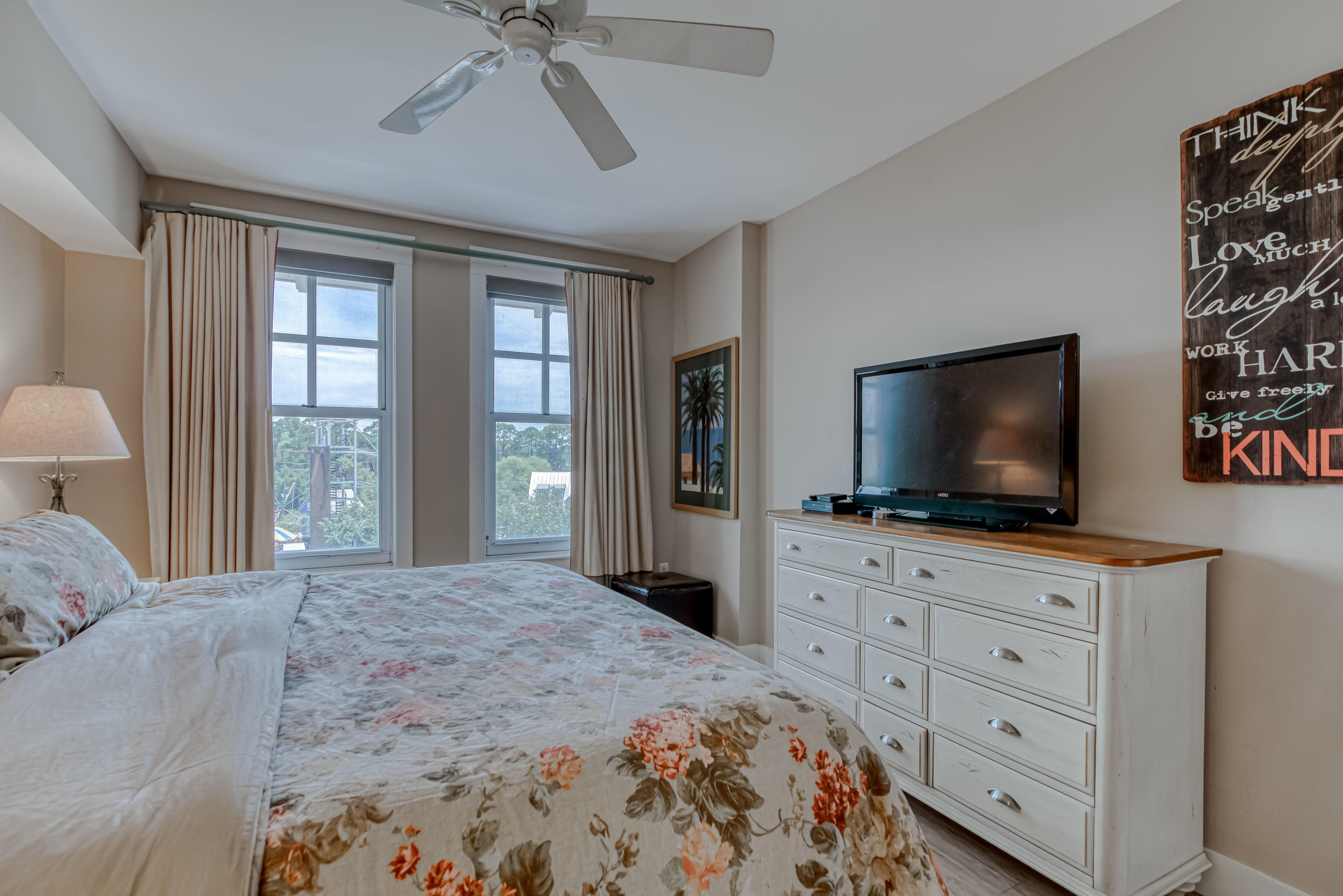 OBSERVATION POINT - Residential