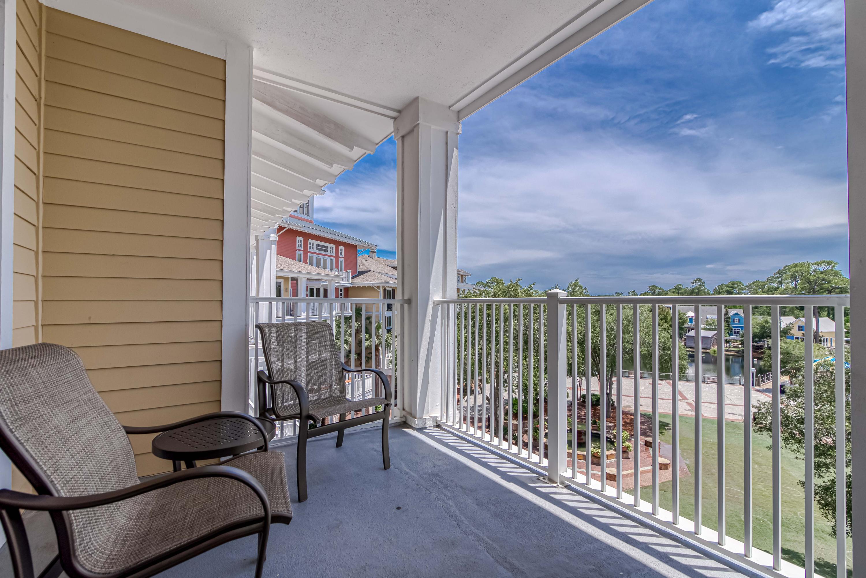 OBSERVATION POINT - Residential