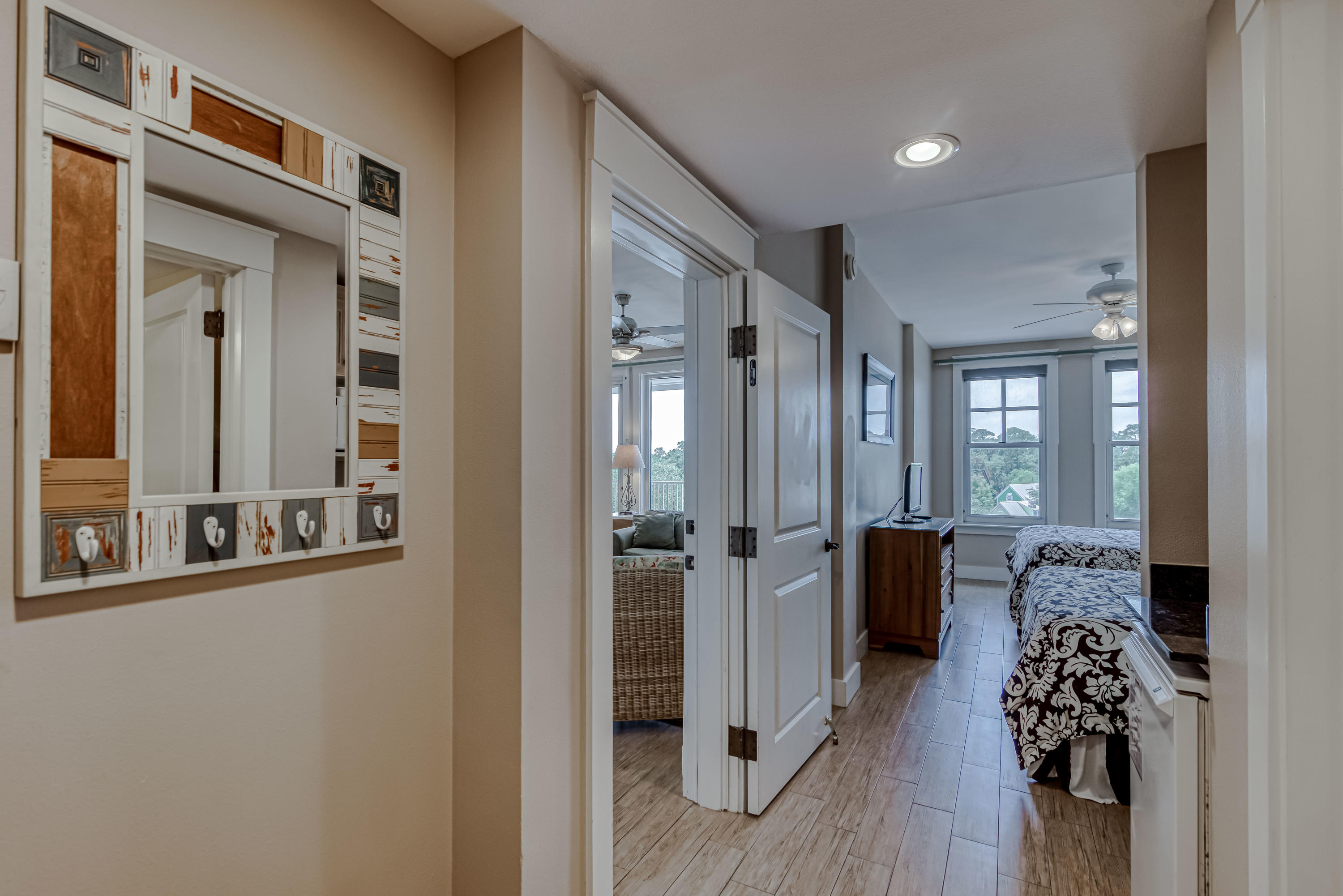 OBSERVATION POINT - Residential