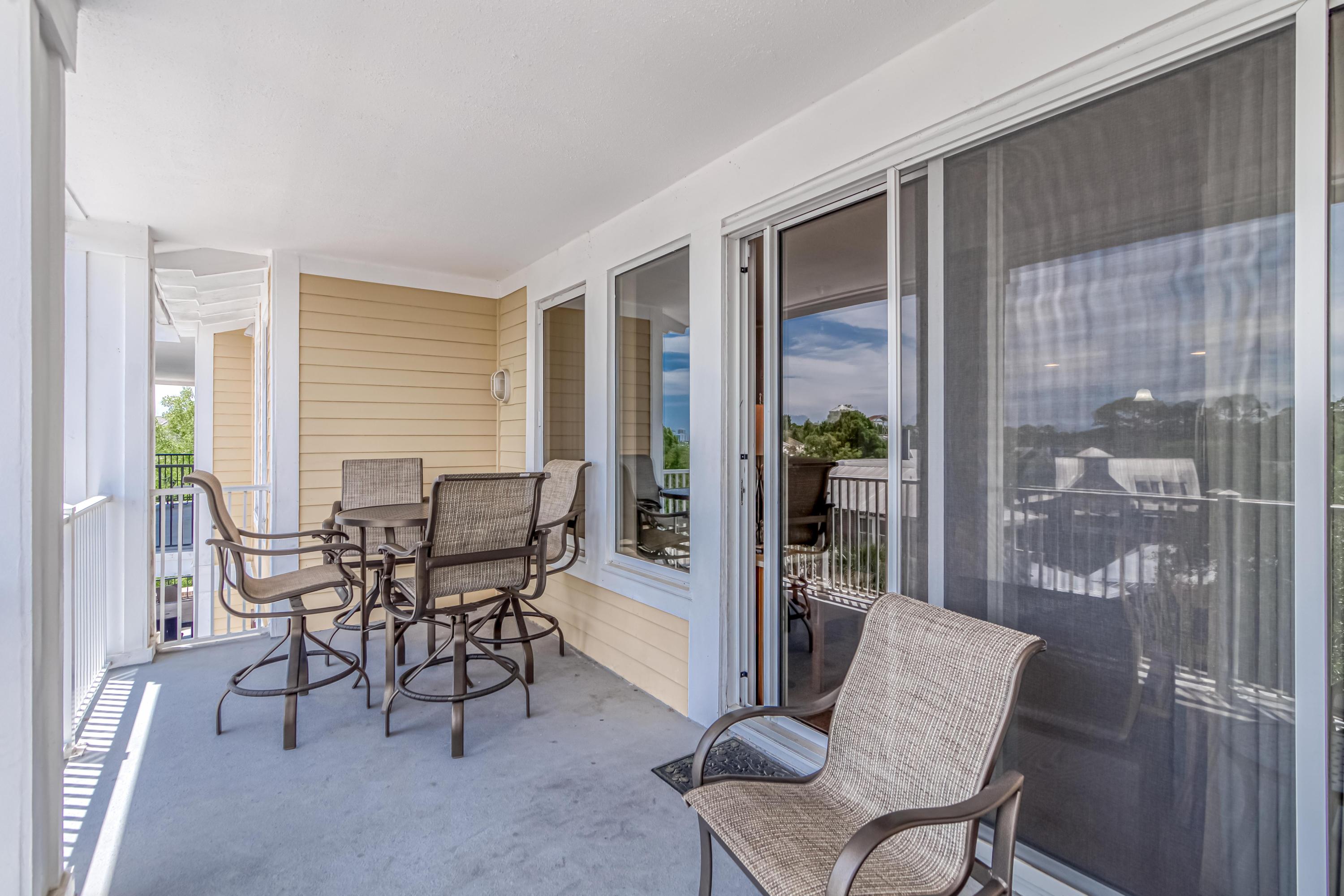 OBSERVATION POINT - Residential