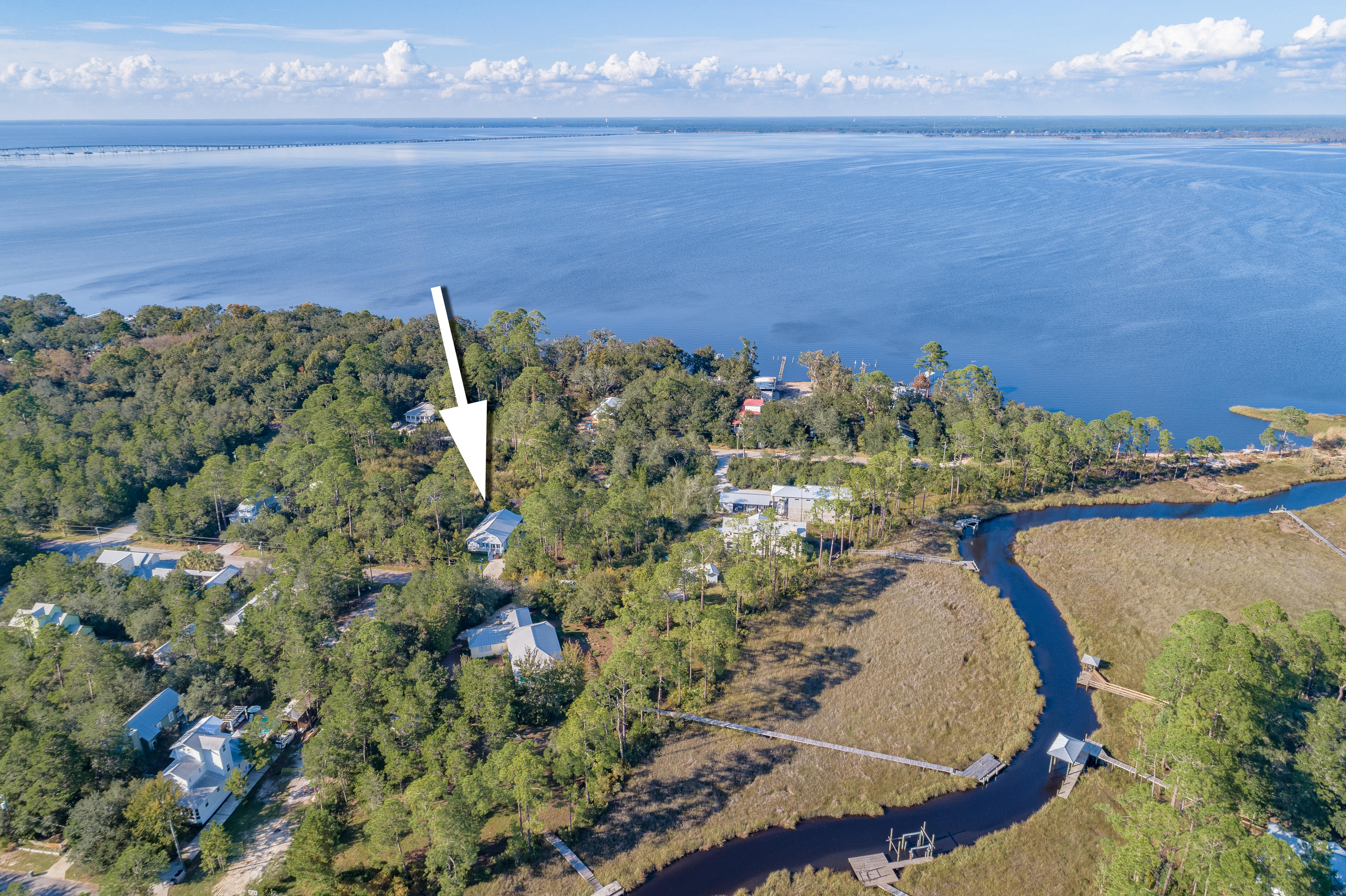 MAGNOLIA BEACH - Residential