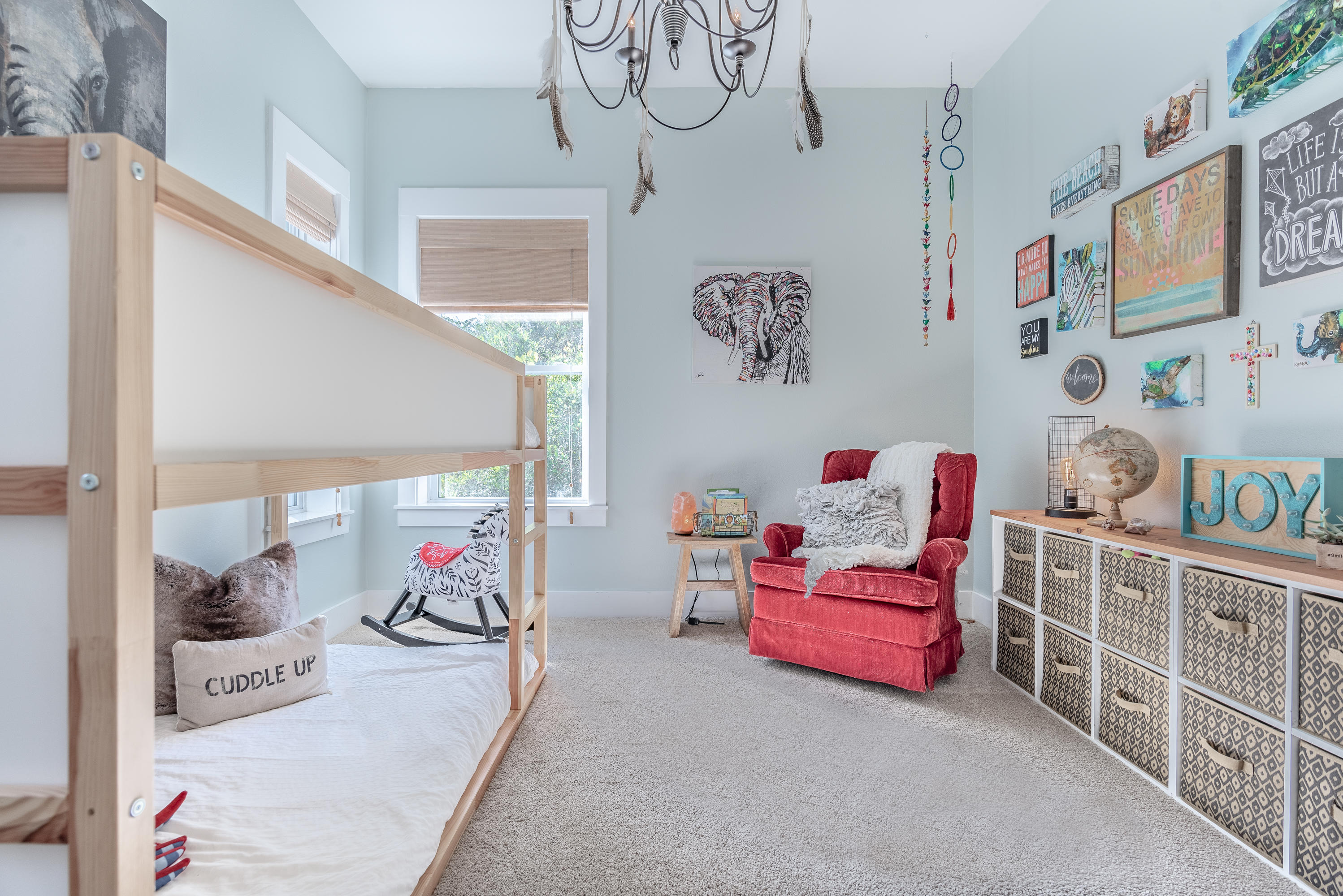 MAGNOLIA BEACH - Residential