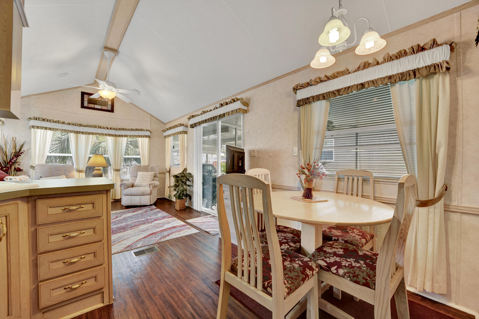 Emerald Point Resort - Residential