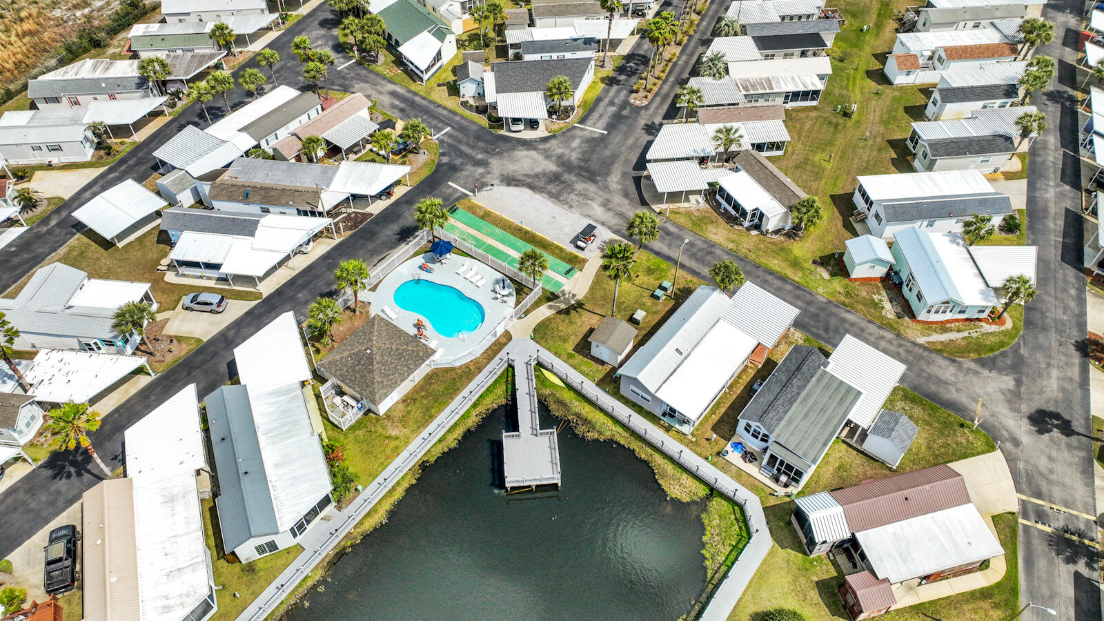 Emerald Point Resort - Residential