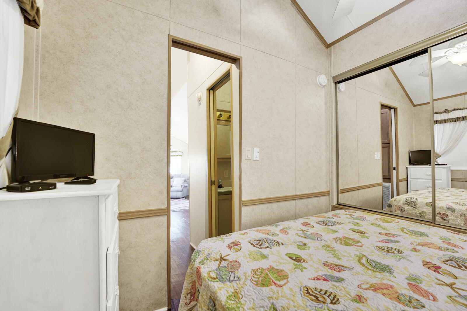 Emerald Point Resort - Residential