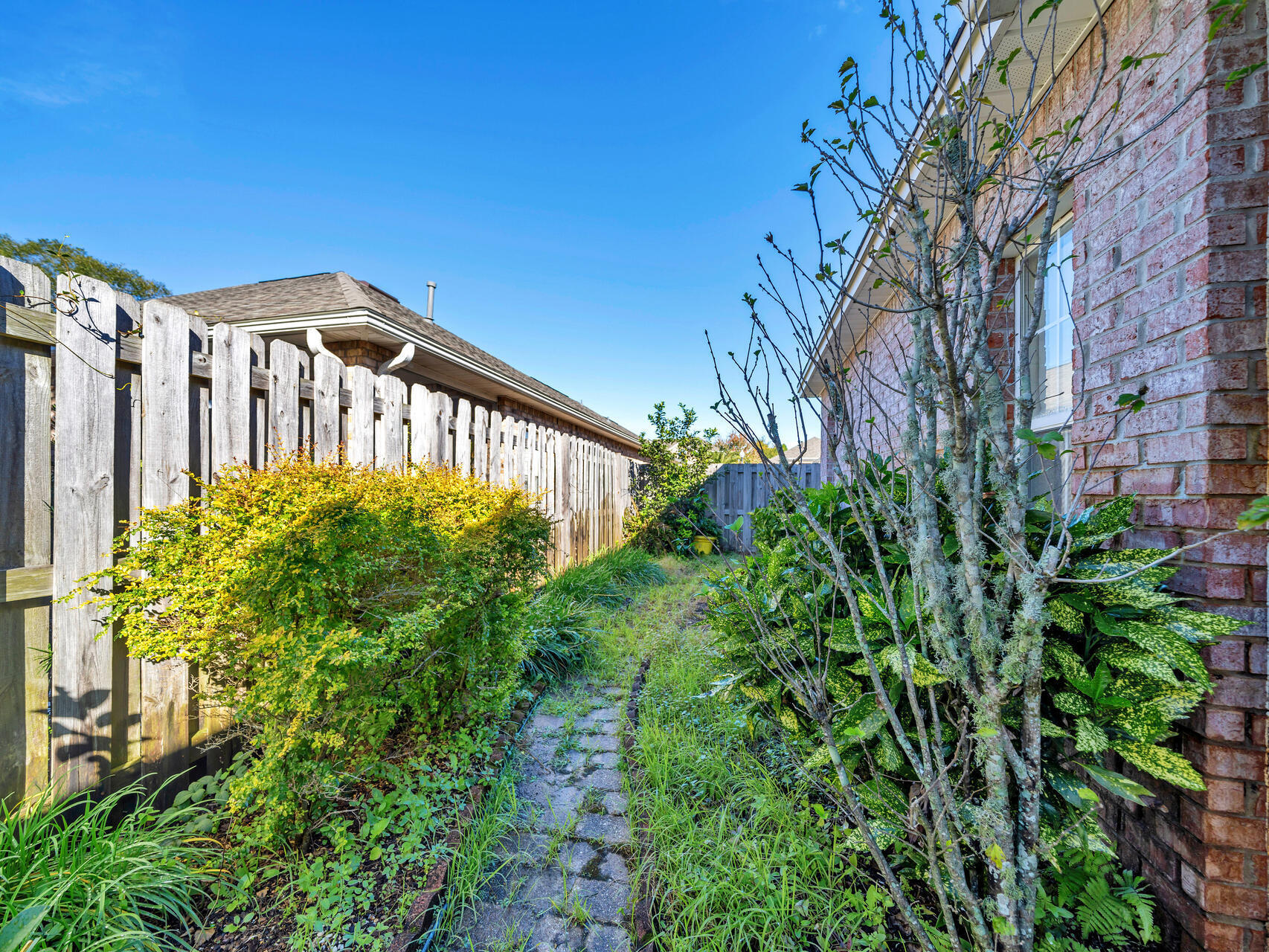 BRIDGEPORT COLONY - Residential