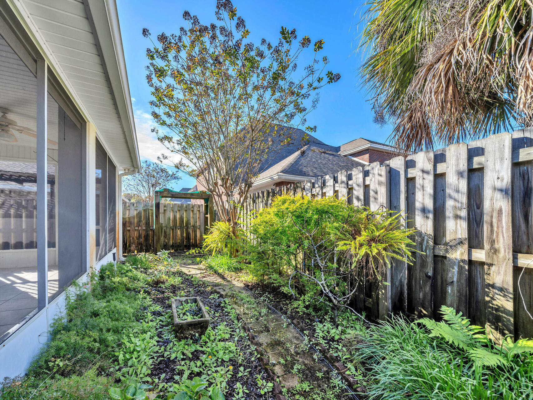 BRIDGEPORT COLONY - Residential
