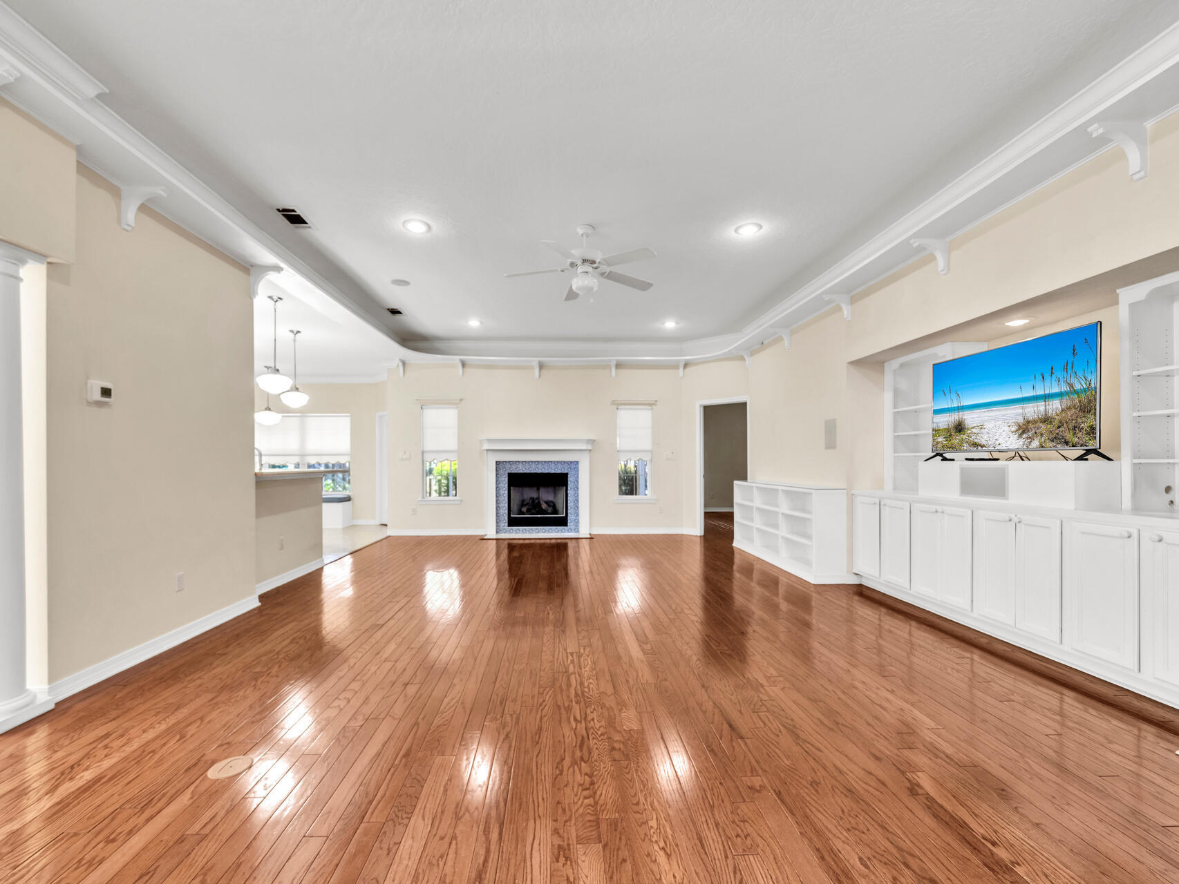 BRIDGEPORT COLONY - Residential