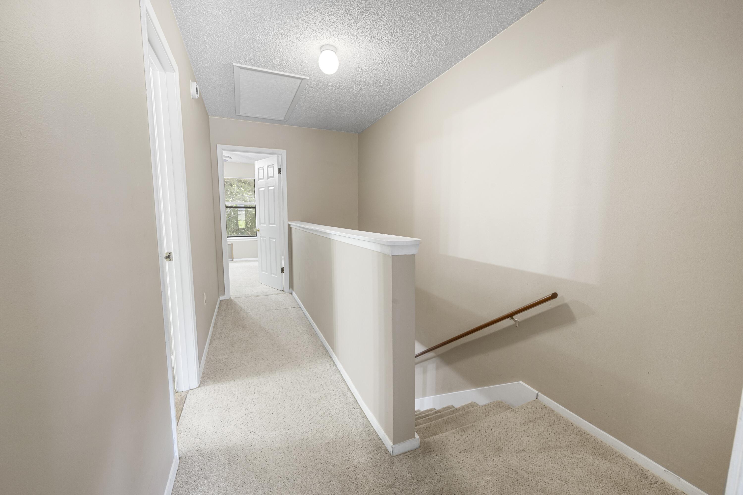 MONTAGE MANOR - Residential