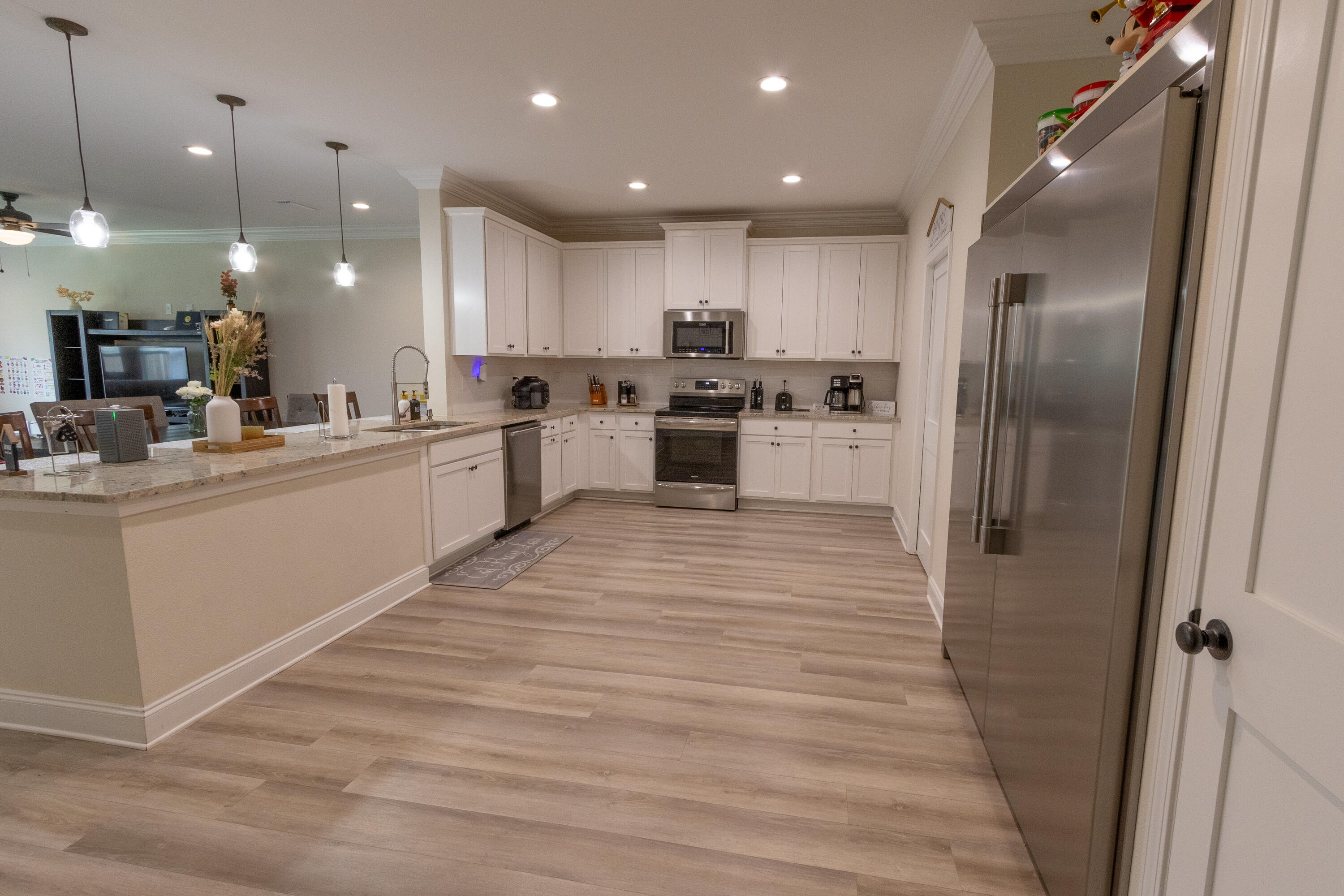 PORT DIXIE - Residential Lease