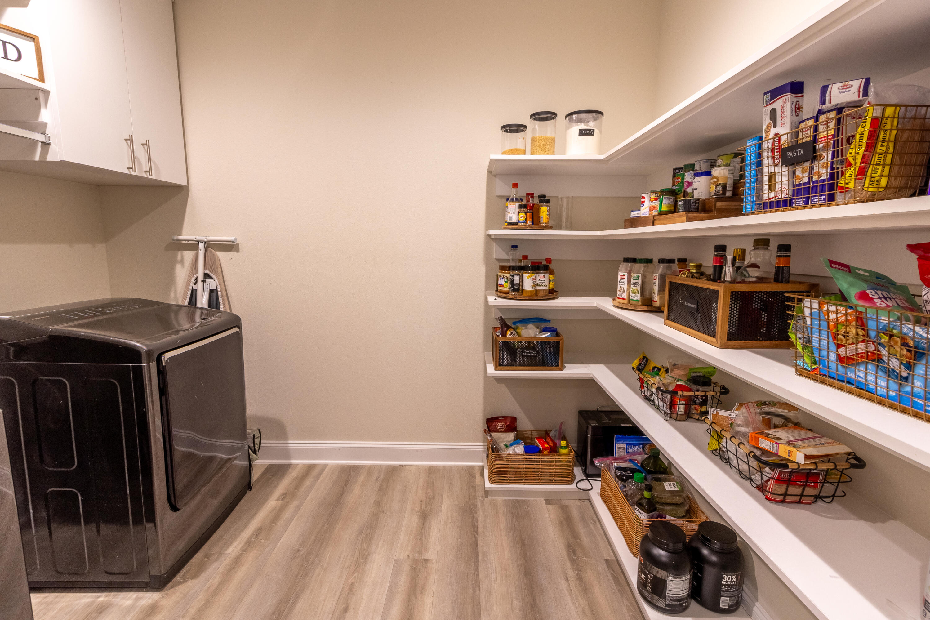 PORT DIXIE - Residential Lease