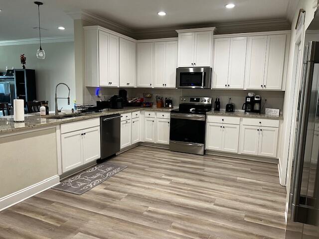 PORT DIXIE - Residential Lease