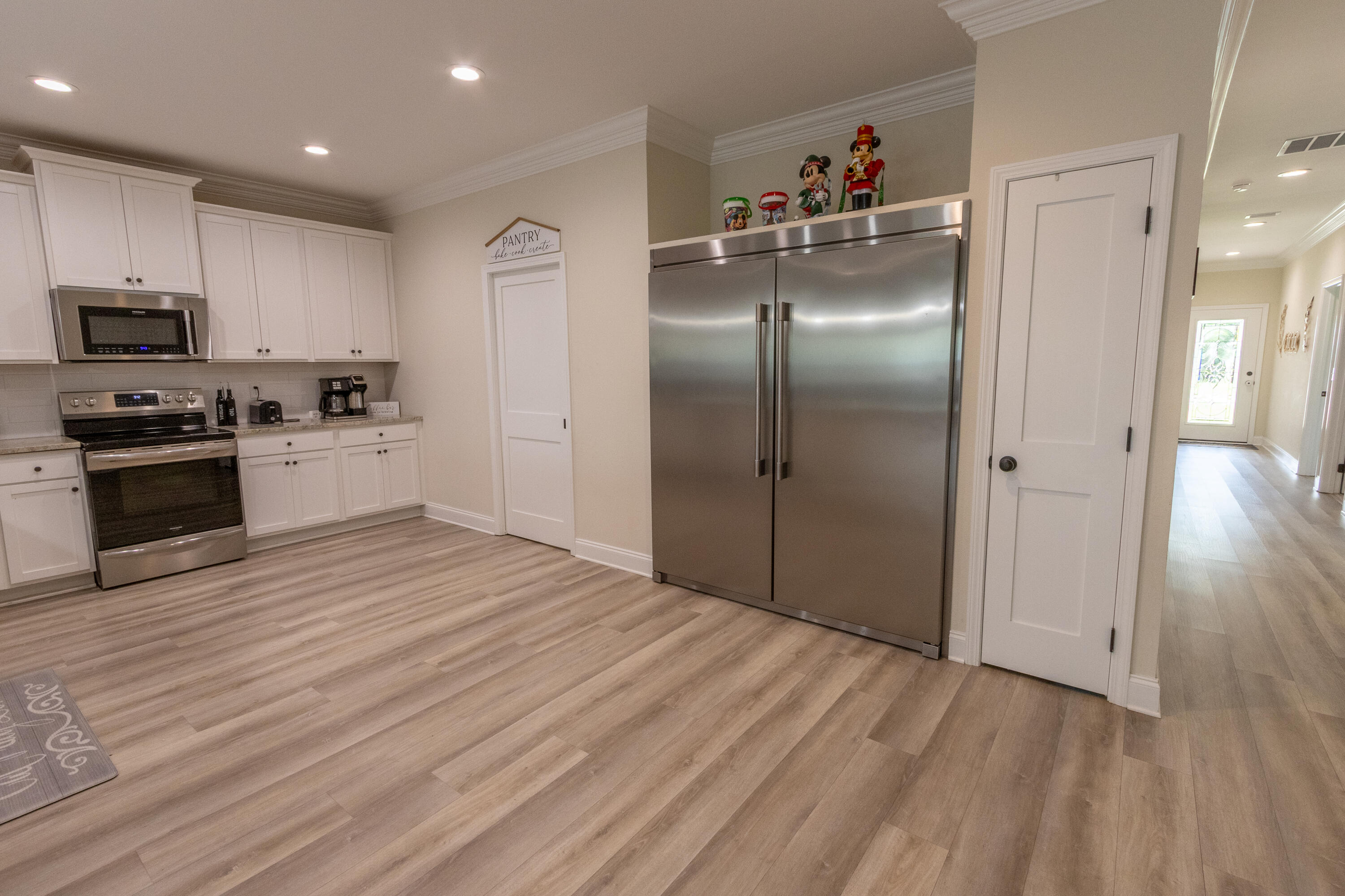 PORT DIXIE - Residential Lease