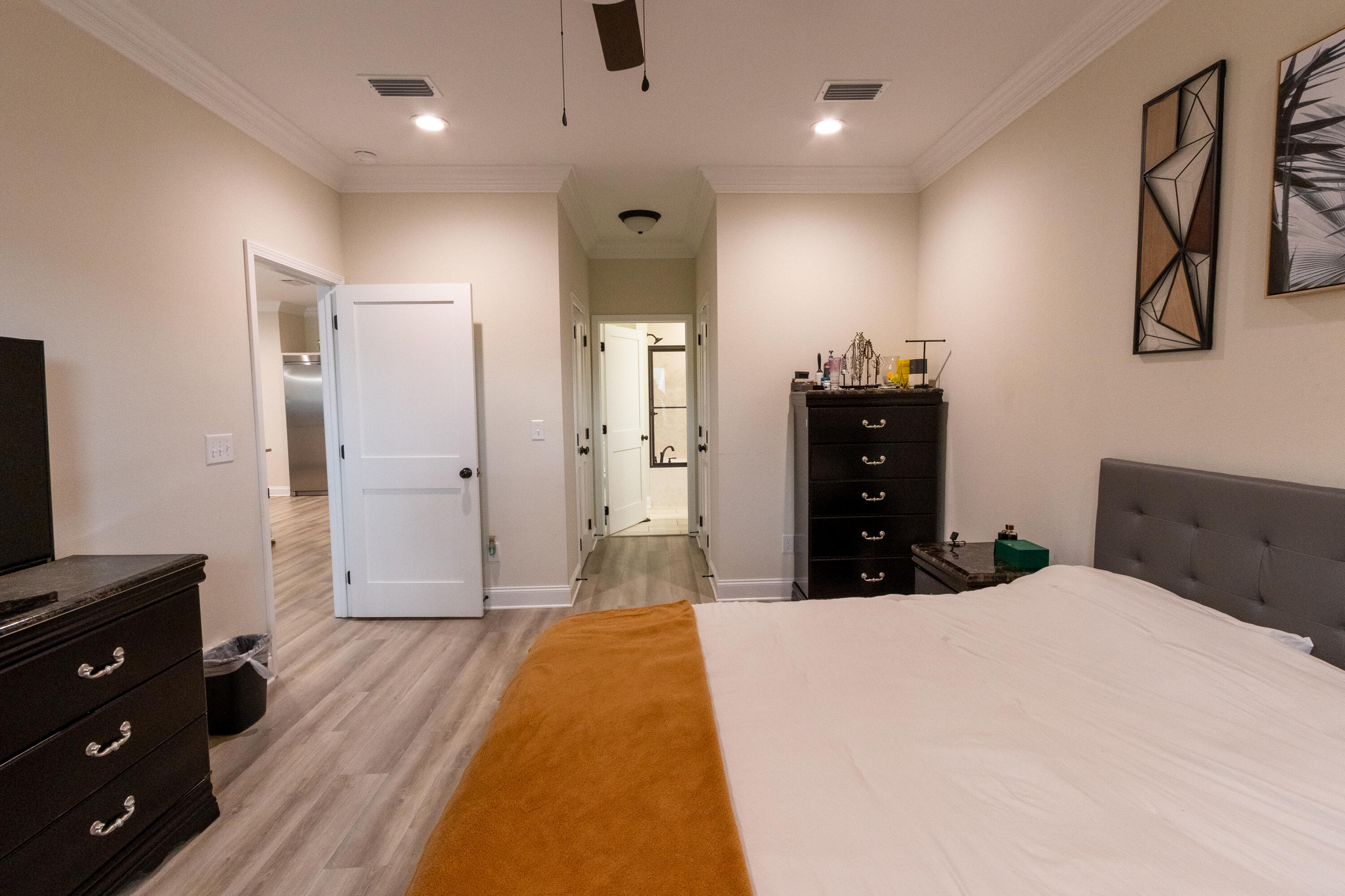 PORT DIXIE - Residential Lease