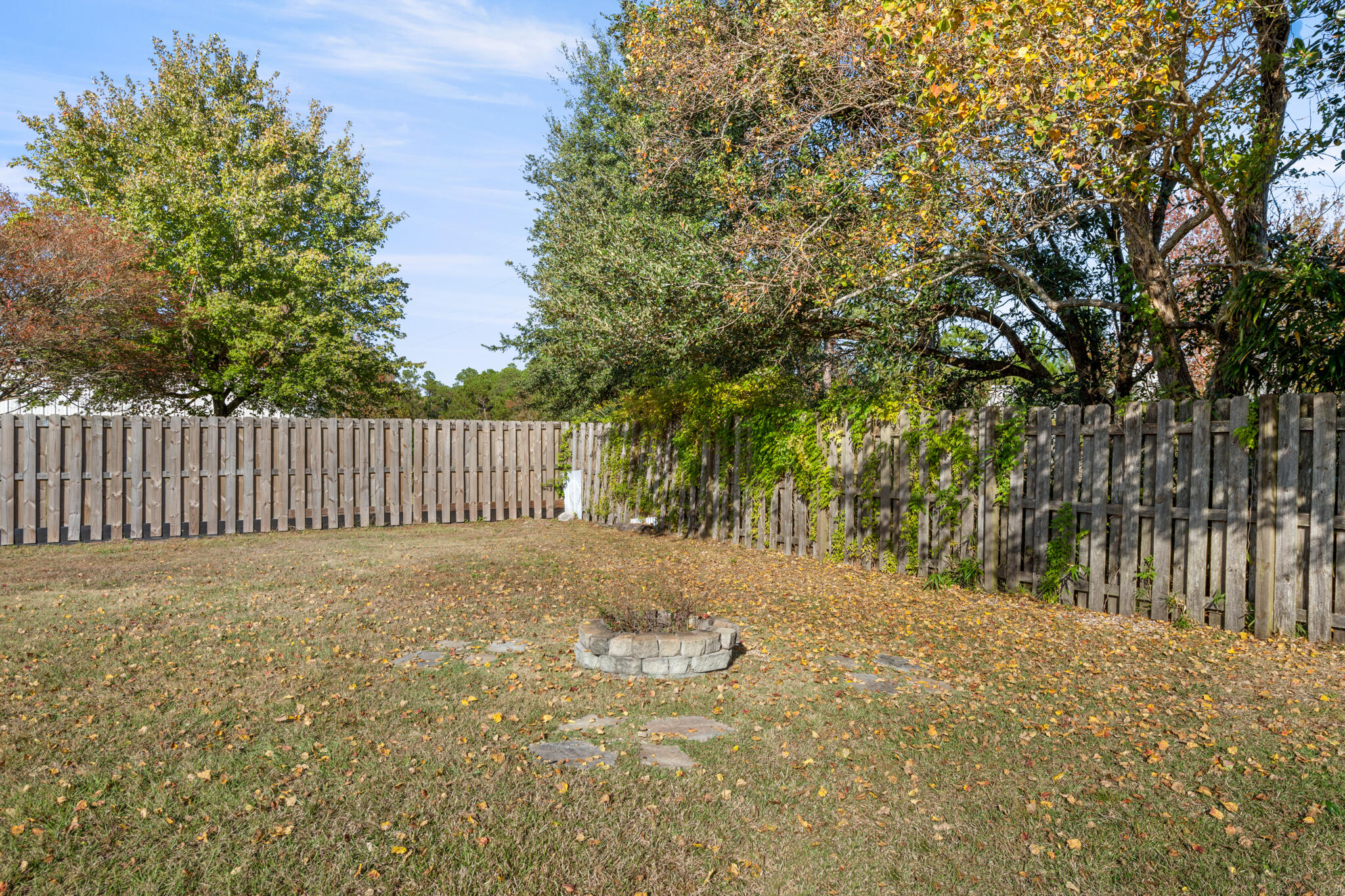 FOX DEN VILLAGES - Residential