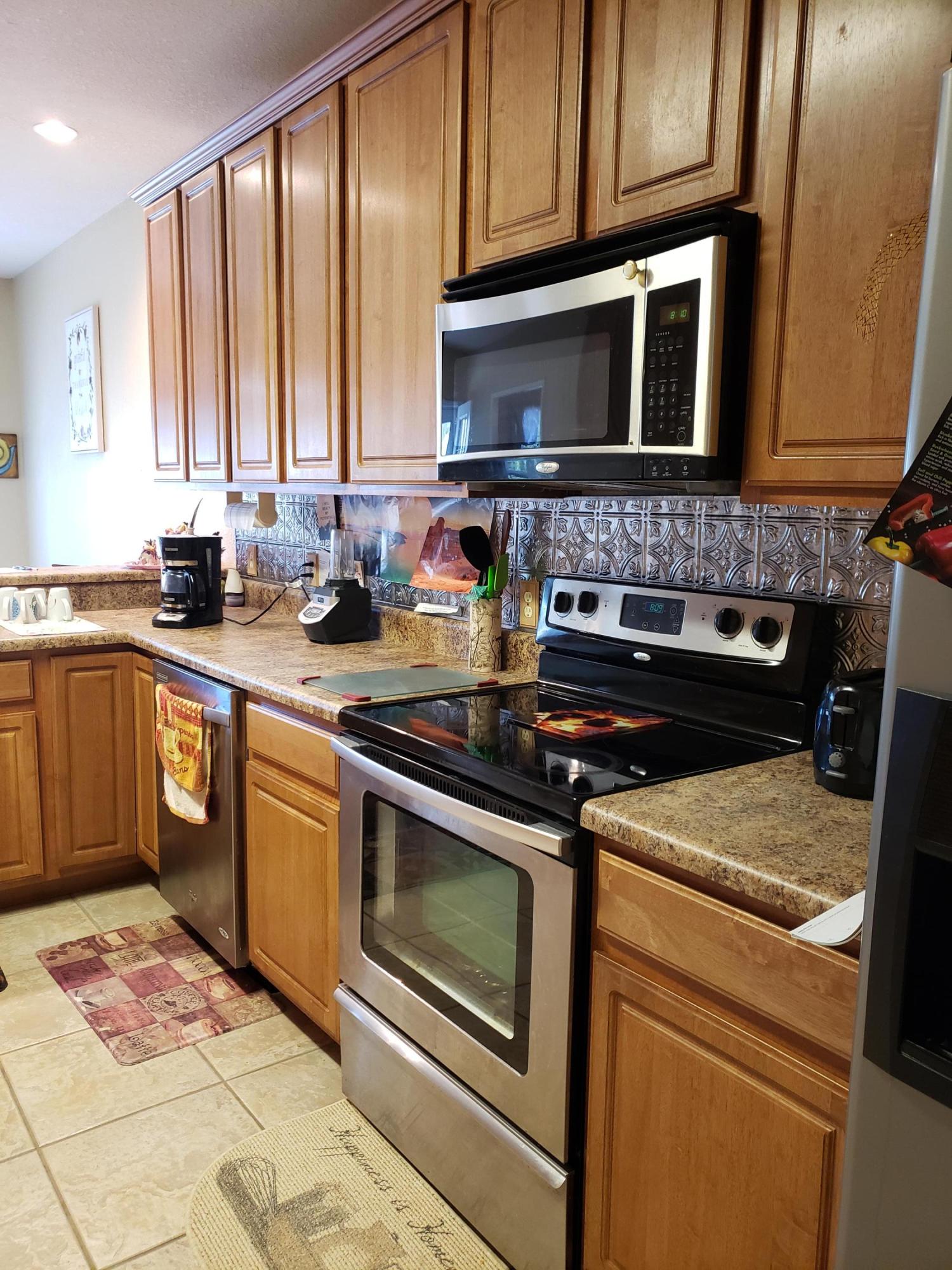 GARDEN OAKS - Residential