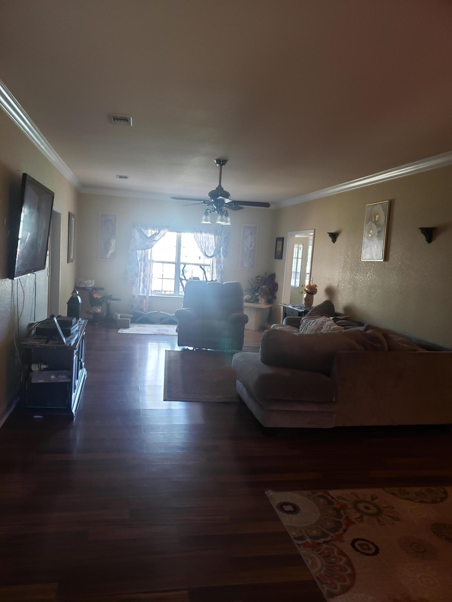 GARDEN OAKS - Residential